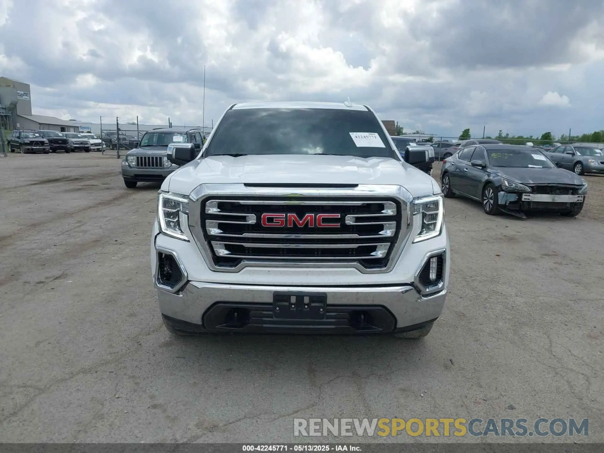 12 Photograph of a damaged car 1GTU9DED9MZ359939 GMC SIERRA 1500 2021