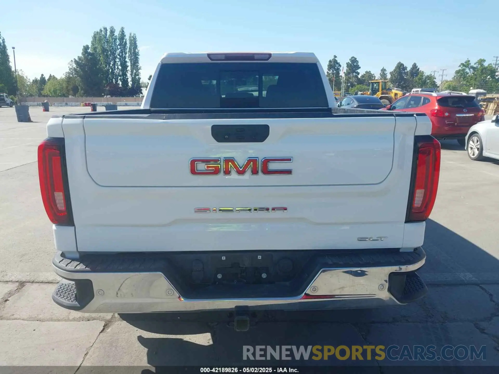 16 Photograph of a damaged car 1GTU9DET3MZ143771 GMC SIERRA 1500 2021