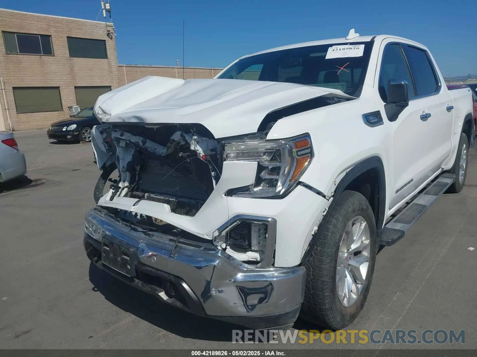 17 Photograph of a damaged car 1GTU9DET3MZ143771 GMC SIERRA 1500 2021