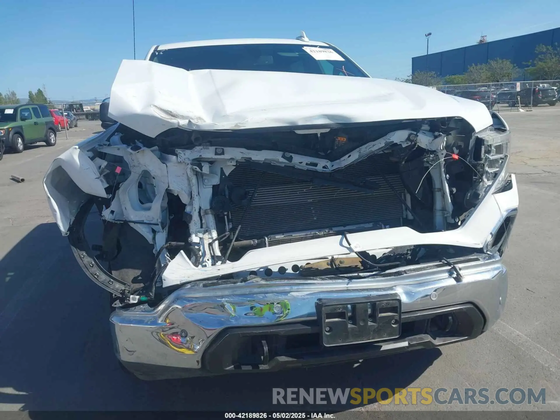 18 Photograph of a damaged car 1GTU9DET3MZ143771 GMC SIERRA 1500 2021