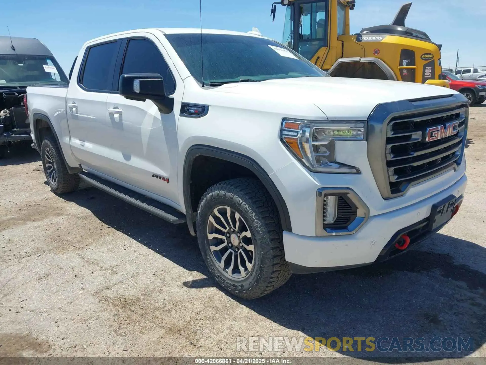 1 Photograph of a damaged car 1GTU9EET2MZ274681 GMC SIERRA 1500 2021