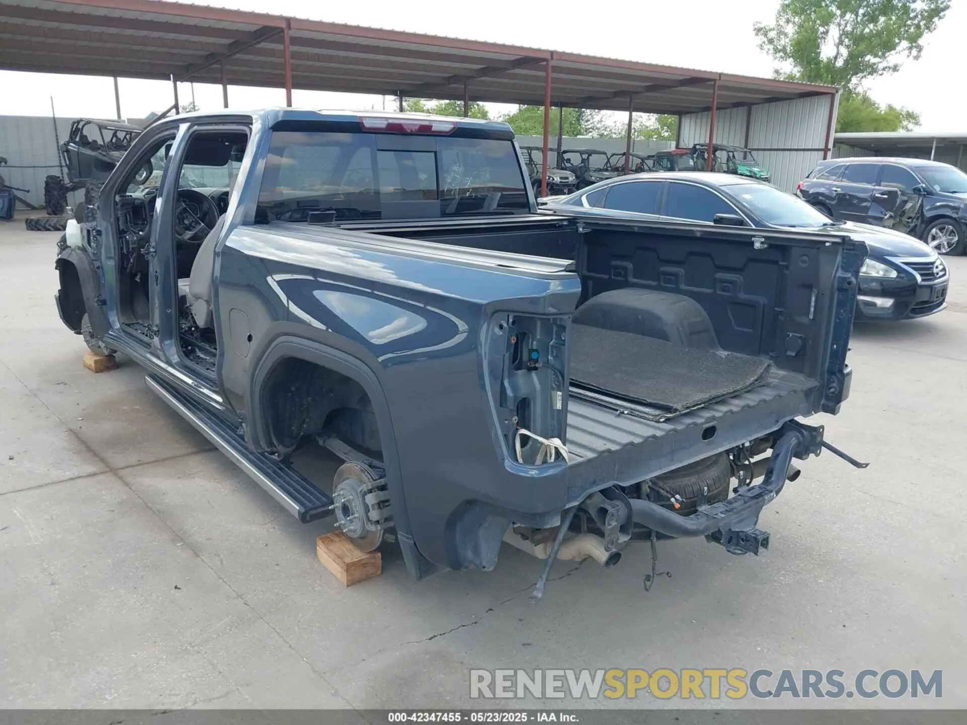 3 Photograph of a damaged car 1GTU9FEL7MZ303470 GMC SIERRA 1500 2021