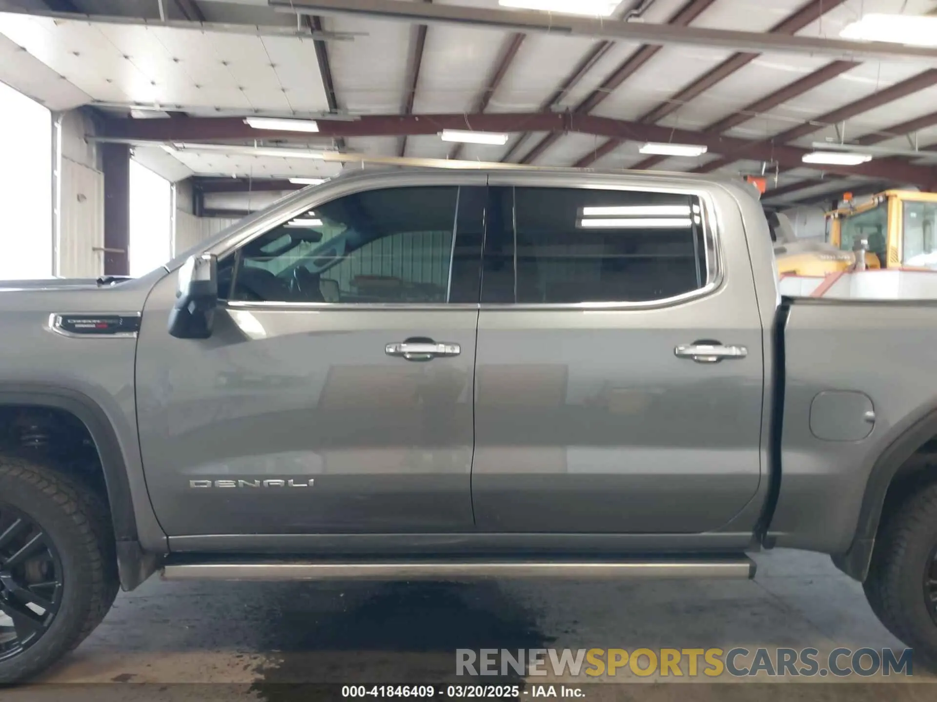 14 Photograph of a damaged car 1GTU9FET4MZ271769 GMC SIERRA 1500 2021
