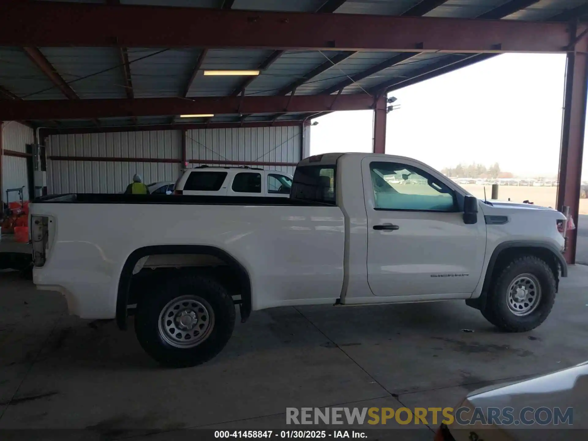 14 Photograph of a damaged car 3GTN8AEF1MG389458 GMC SIERRA 1500 2021