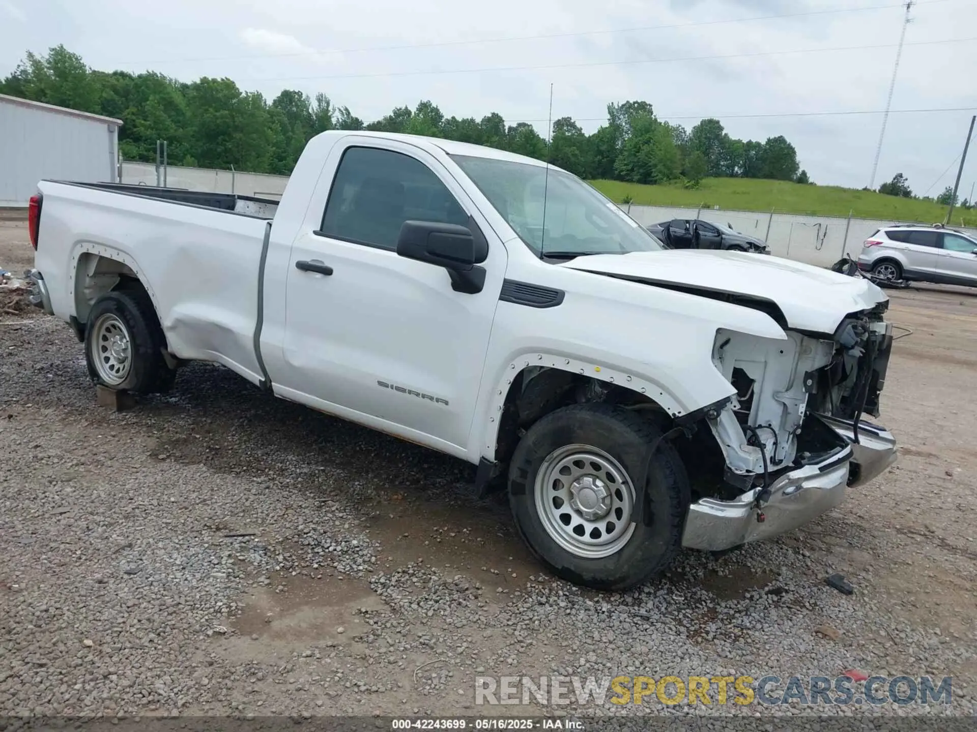 1 Photograph of a damaged car 3GTN8AEF4MG225203 GMC SIERRA 1500 2021