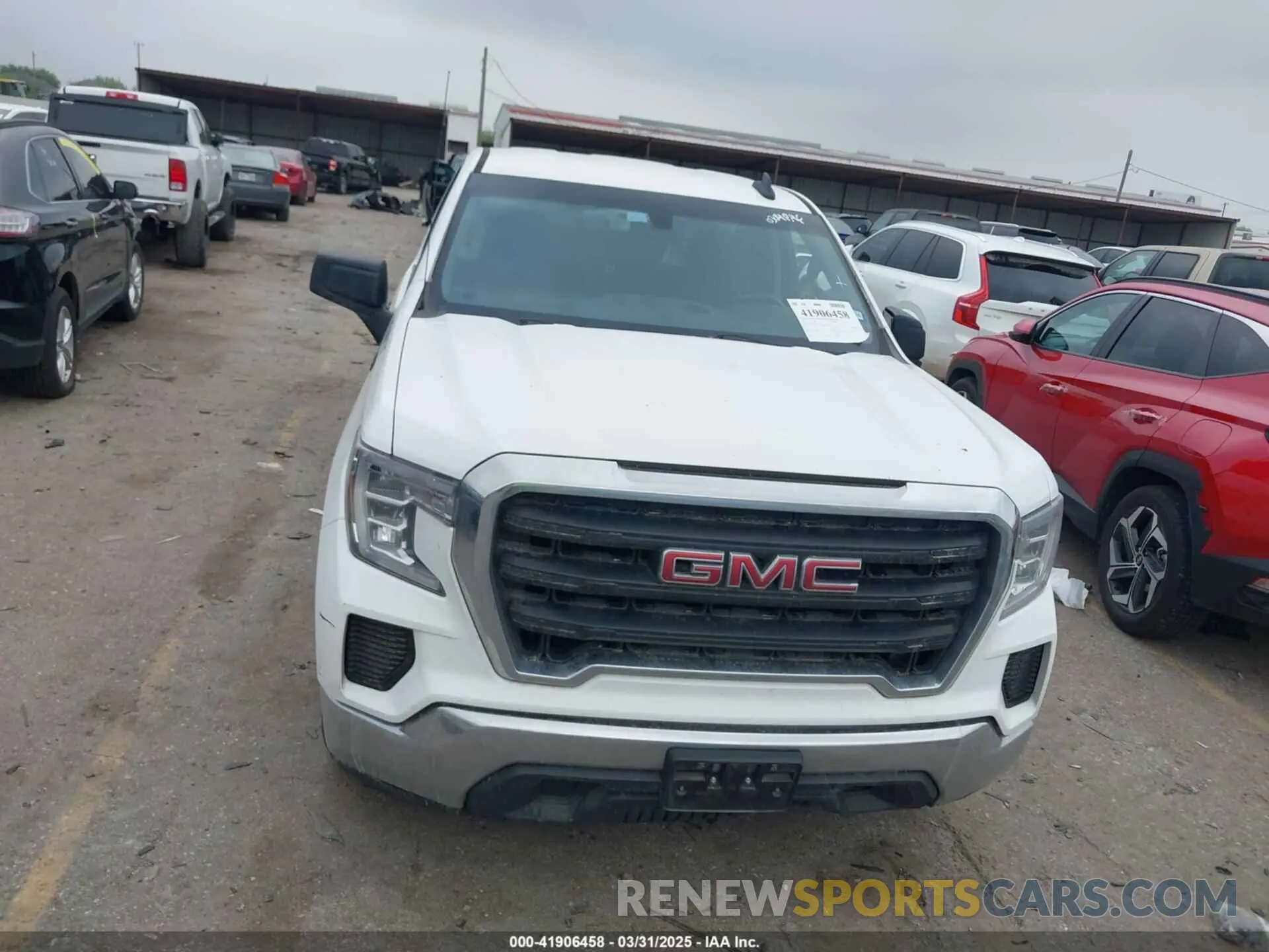 12 Photograph of a damaged car 3GTN8AEH1MG291368 GMC SIERRA 1500 2021