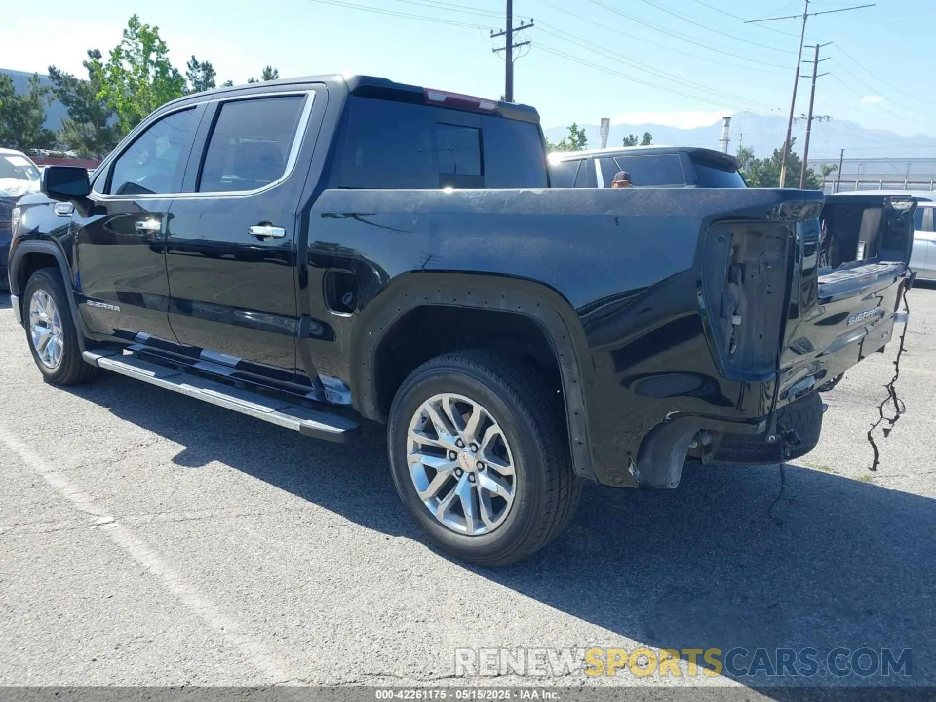 3 Photograph of a damaged car 3GTP8DEDXMG150872 GMC SIERRA 1500 2021