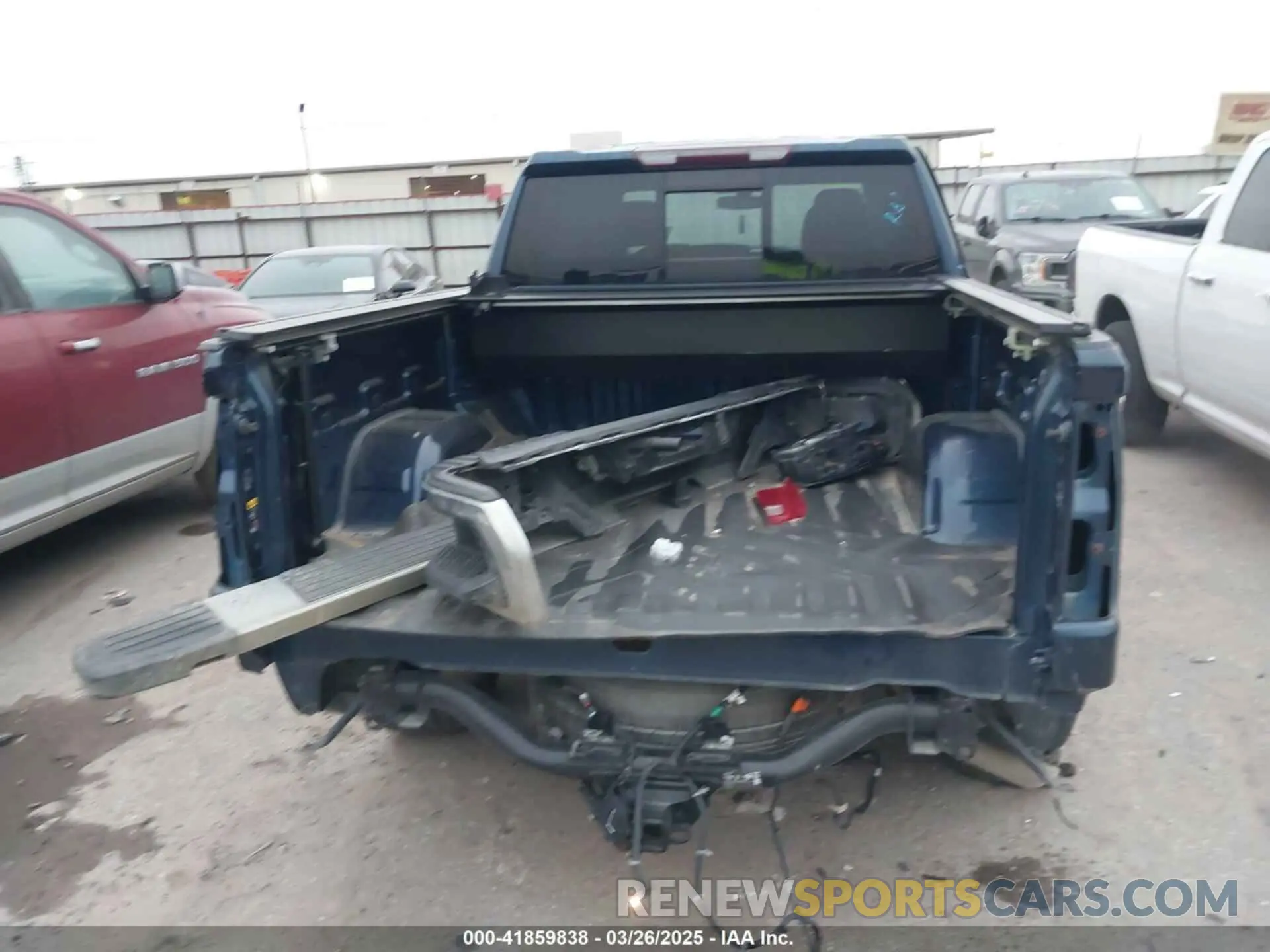 16 Photograph of a damaged car 3GTP8DEDXMG261955 GMC SIERRA 1500 2021