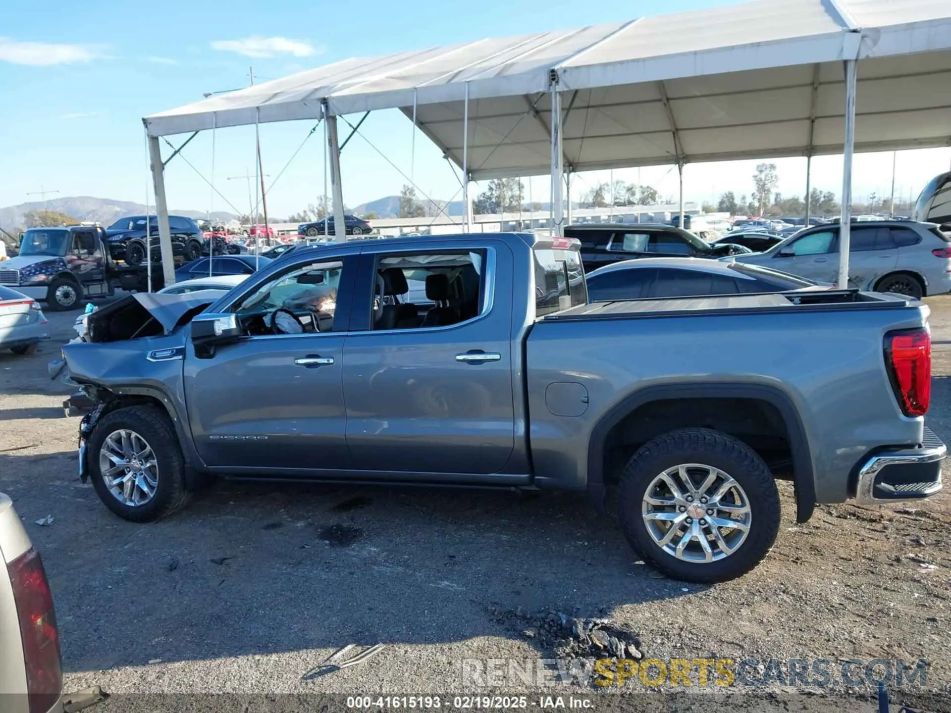 15 Photograph of a damaged car 3GTP8DET1MG382882 GMC SIERRA 1500 2021