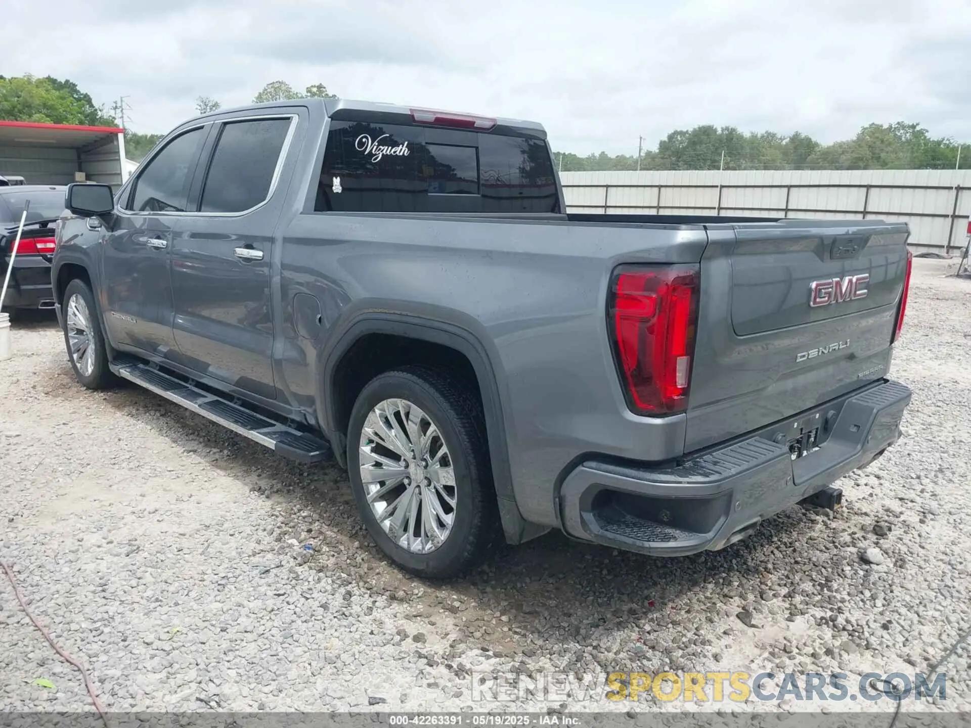 3 Photograph of a damaged car 3GTP8FED7MG478908 GMC SIERRA 1500 2021