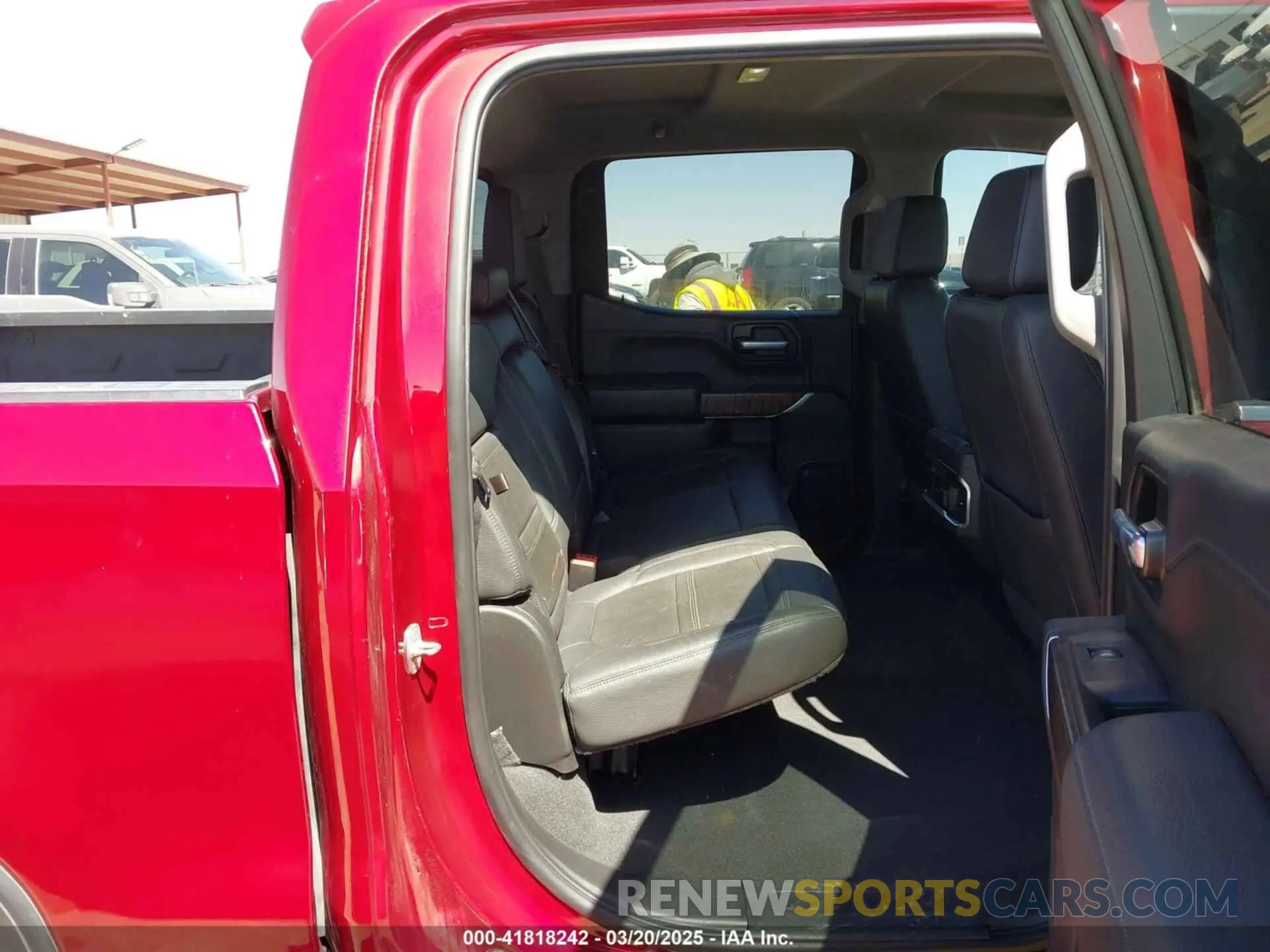 8 Photograph of a damaged car 3GTP8FED8MG205752 GMC SIERRA 1500 2021