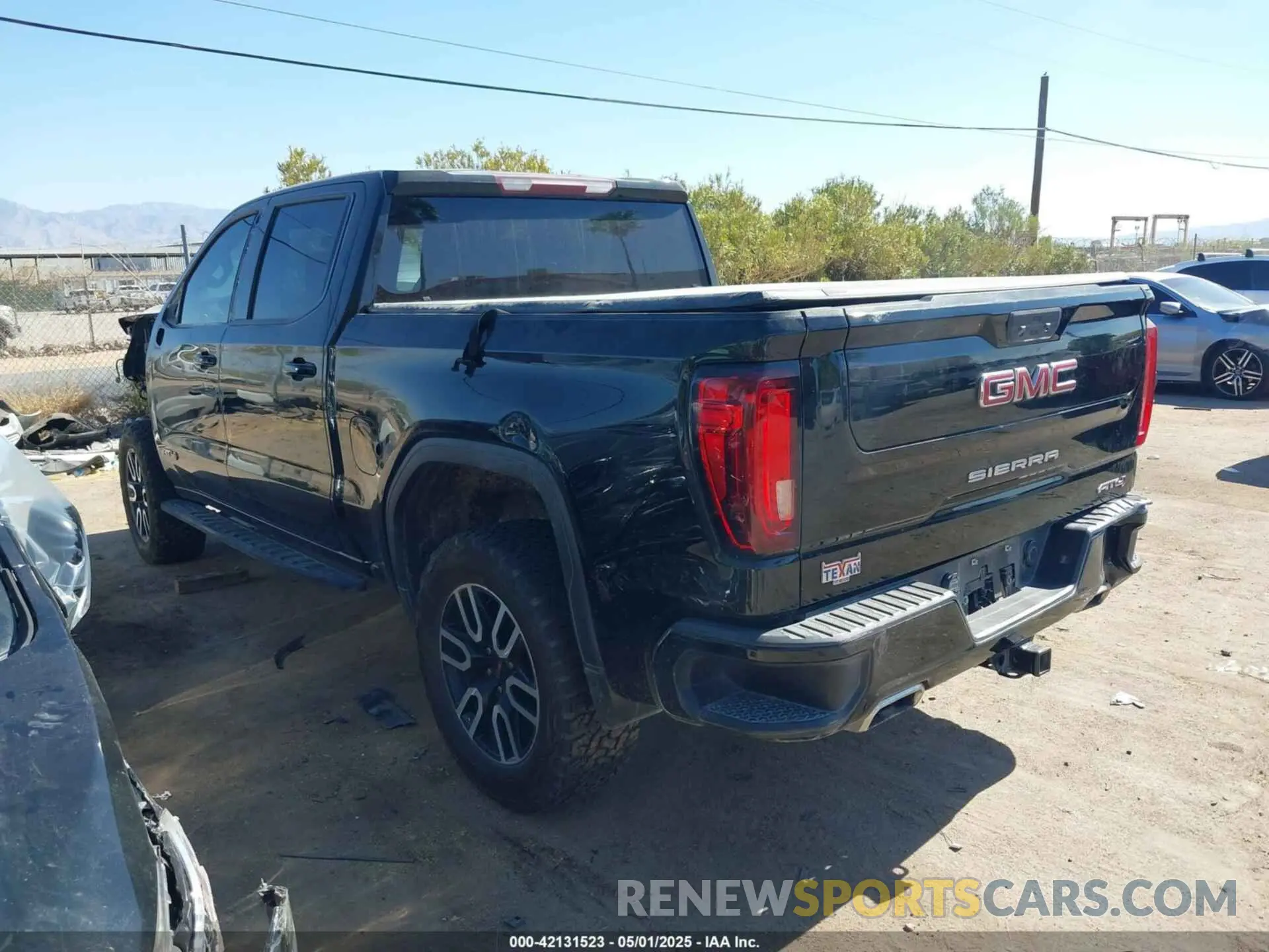 3 Photograph of a damaged car 3GTP9EED4MG390907 GMC SIERRA 1500 2021