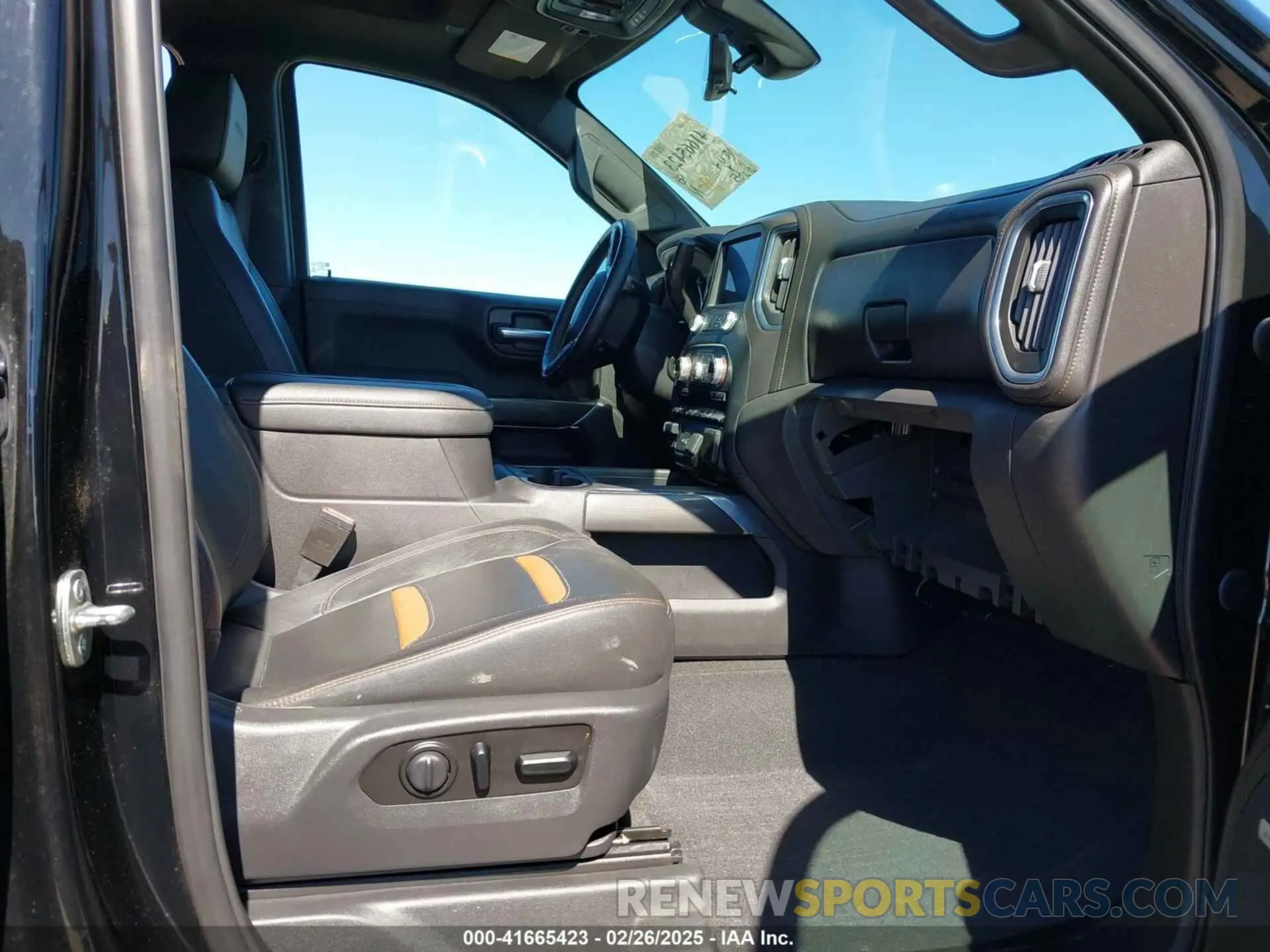 5 Photograph of a damaged car 3GTP9EED5MG206008 GMC SIERRA 1500 2021