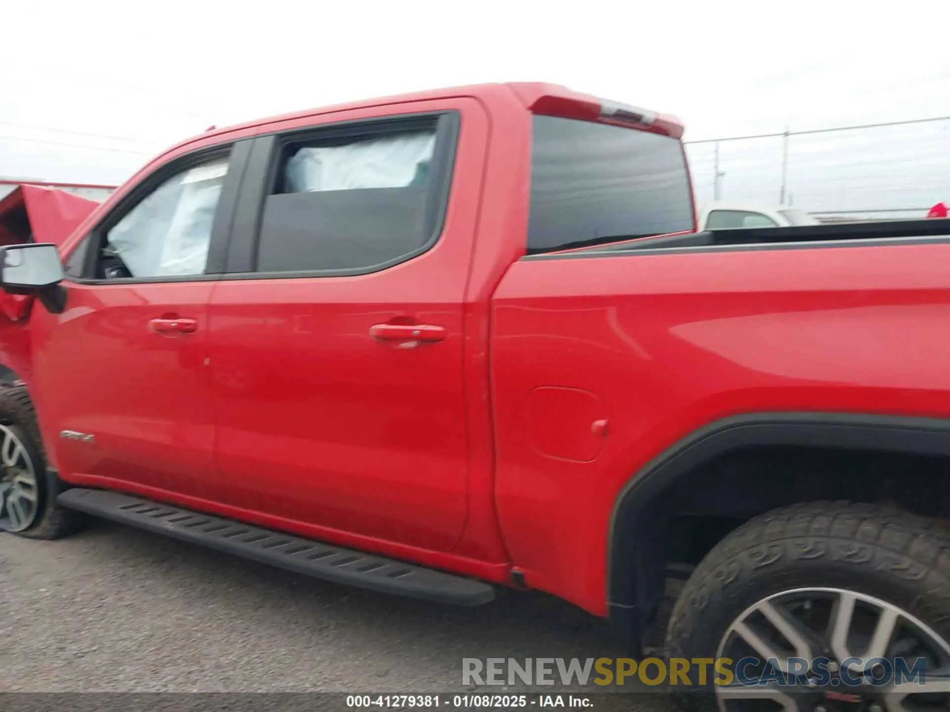 13 Photograph of a damaged car 3GTP9EEL1MG465554 GMC SIERRA 1500 2021