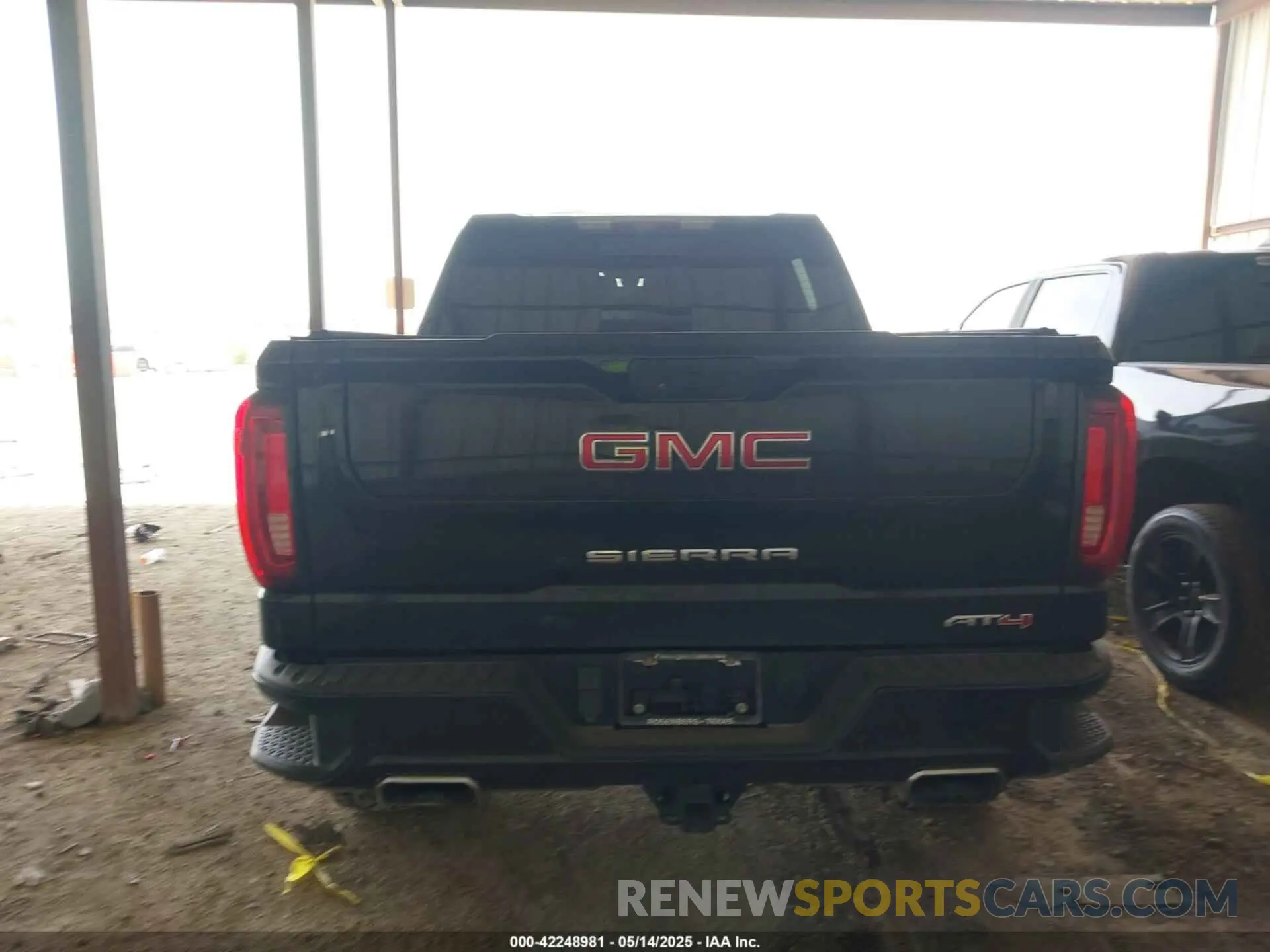 15 Photograph of a damaged car 3GTP9EEL8MG176316 GMC SIERRA 1500 2021