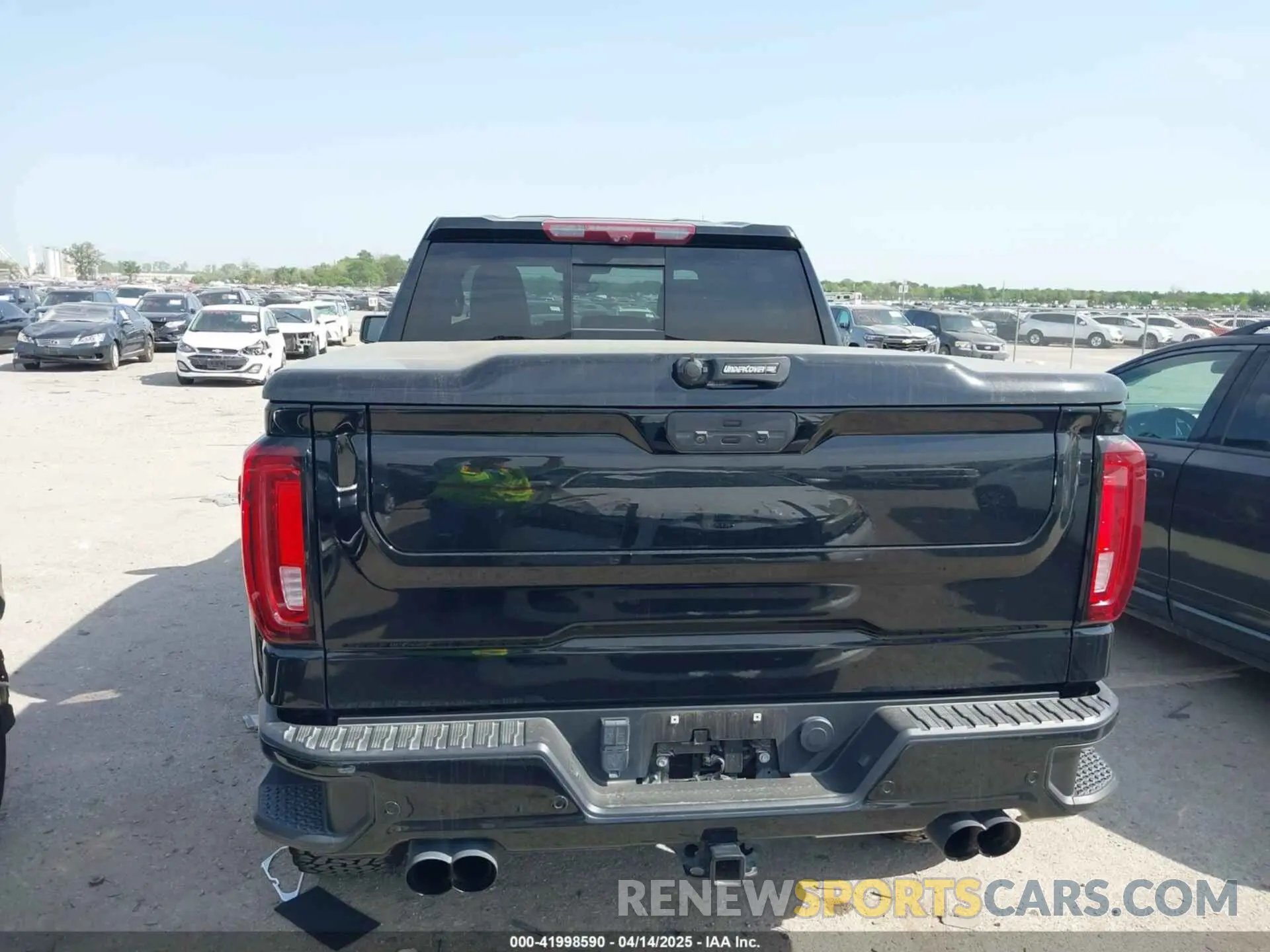 16 Photograph of a damaged car 3GTP9EEL8MG222498 GMC SIERRA 1500 2021