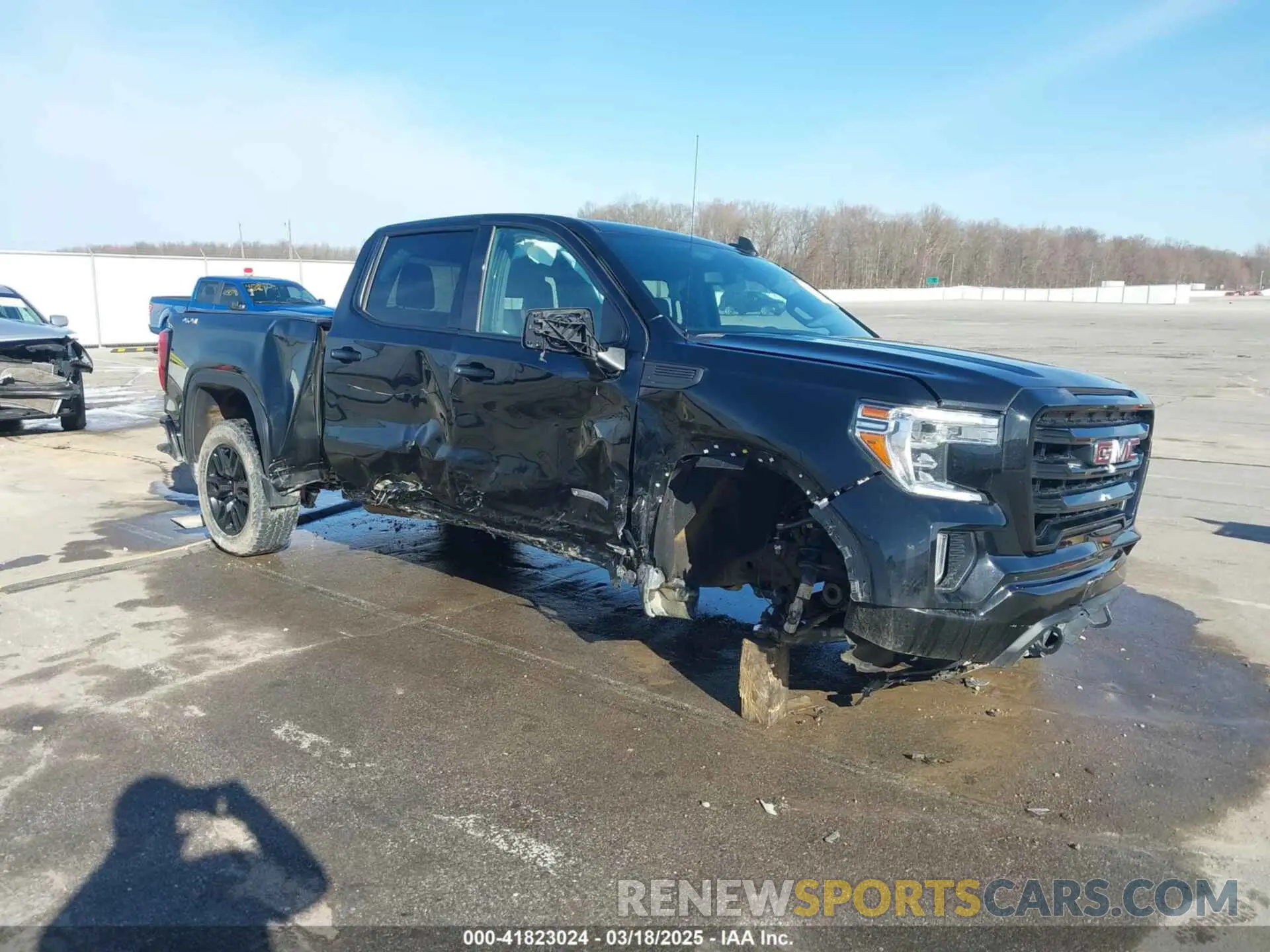 1 Photograph of a damaged car 3GTP9GEK0MG404389 GMC SIERRA 1500 2021