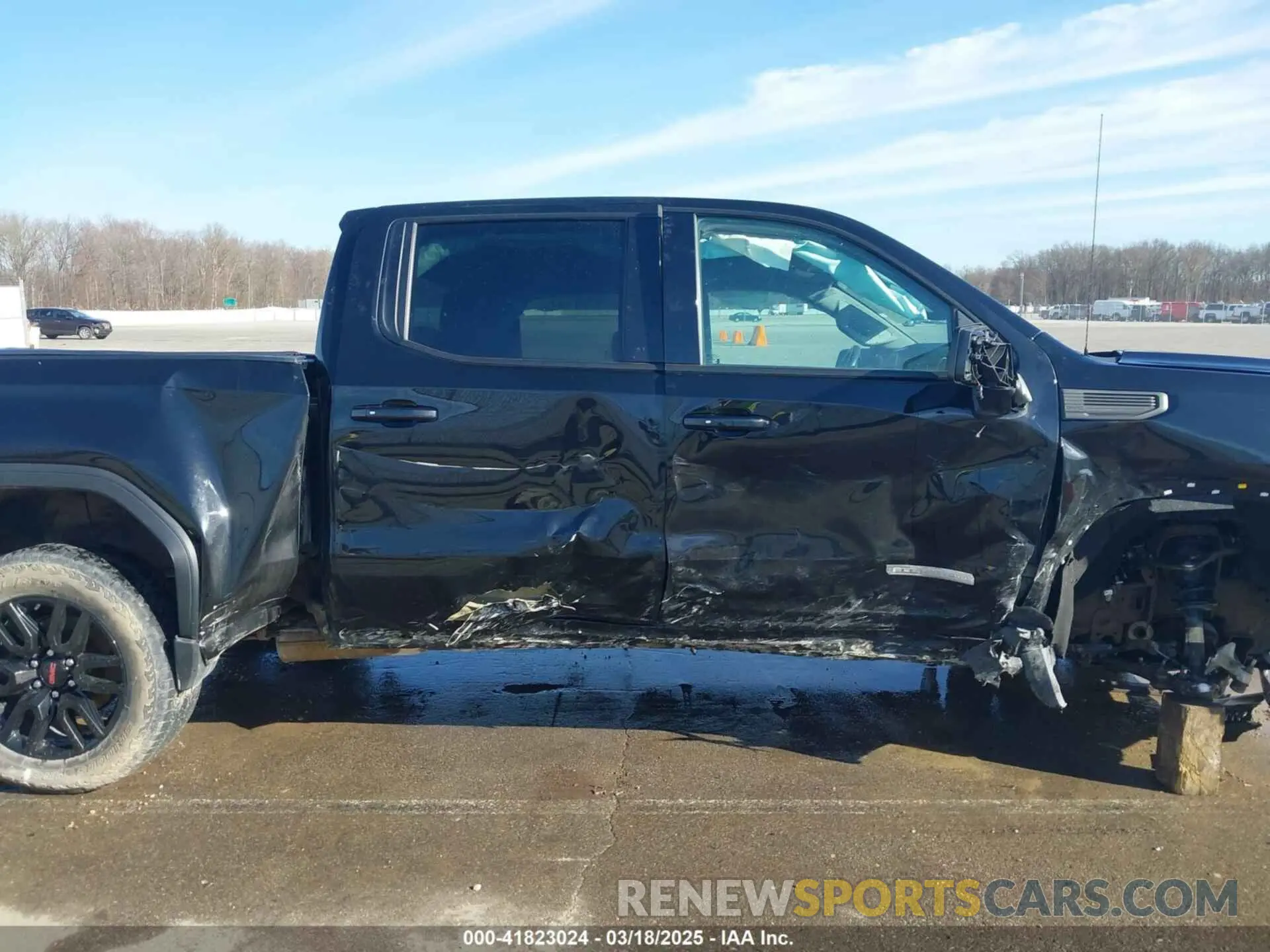 13 Photograph of a damaged car 3GTP9GEK0MG404389 GMC SIERRA 1500 2021
