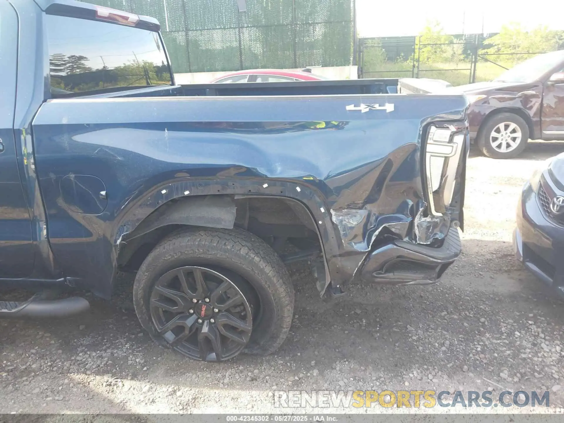 6 Photograph of a damaged car 3GTP9GEK4MG392893 GMC SIERRA 1500 2021