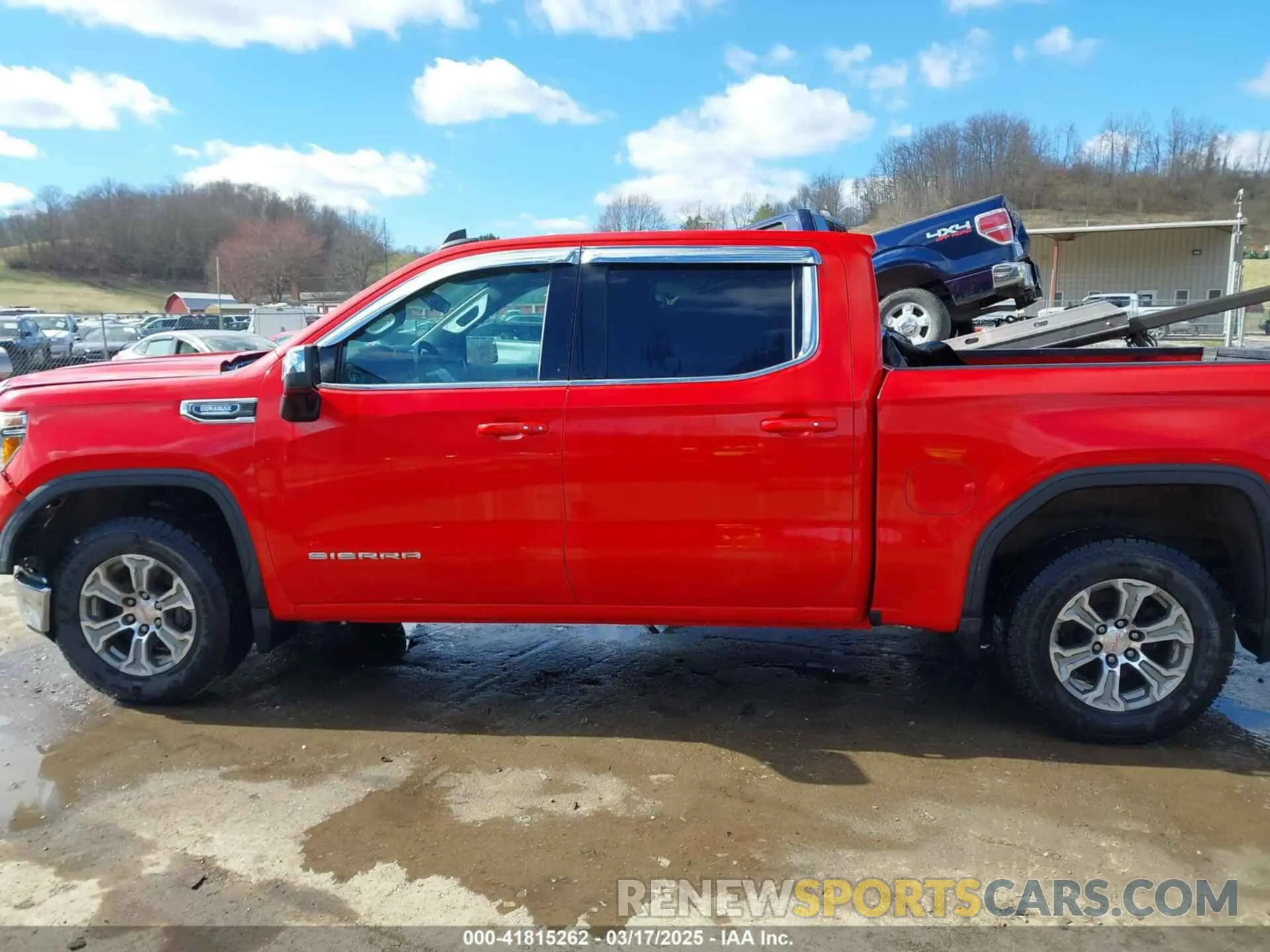 14 Photograph of a damaged car 3GTU9BET6MG268316 GMC SIERRA 1500 2021