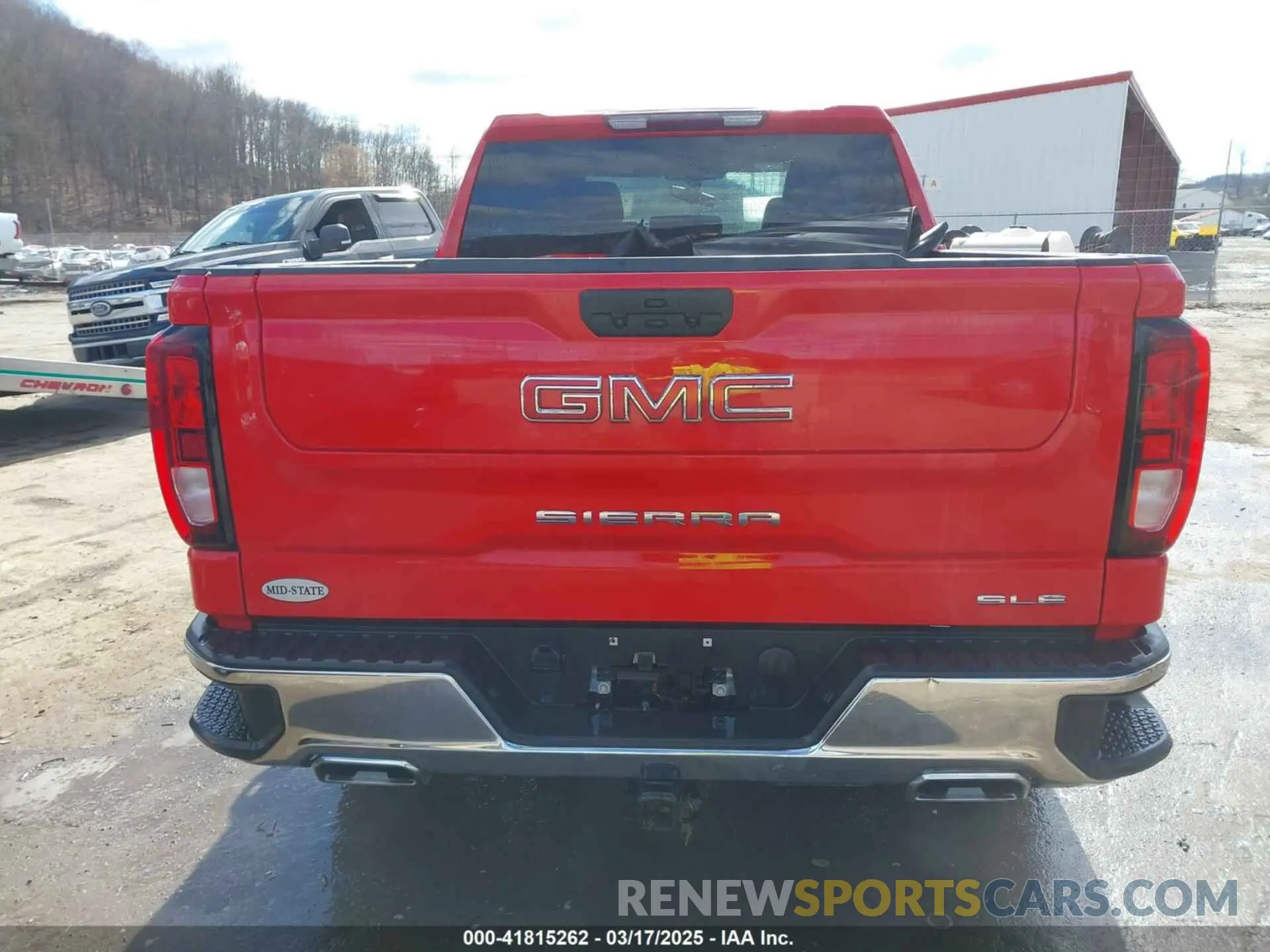 16 Photograph of a damaged car 3GTU9BET6MG268316 GMC SIERRA 1500 2021