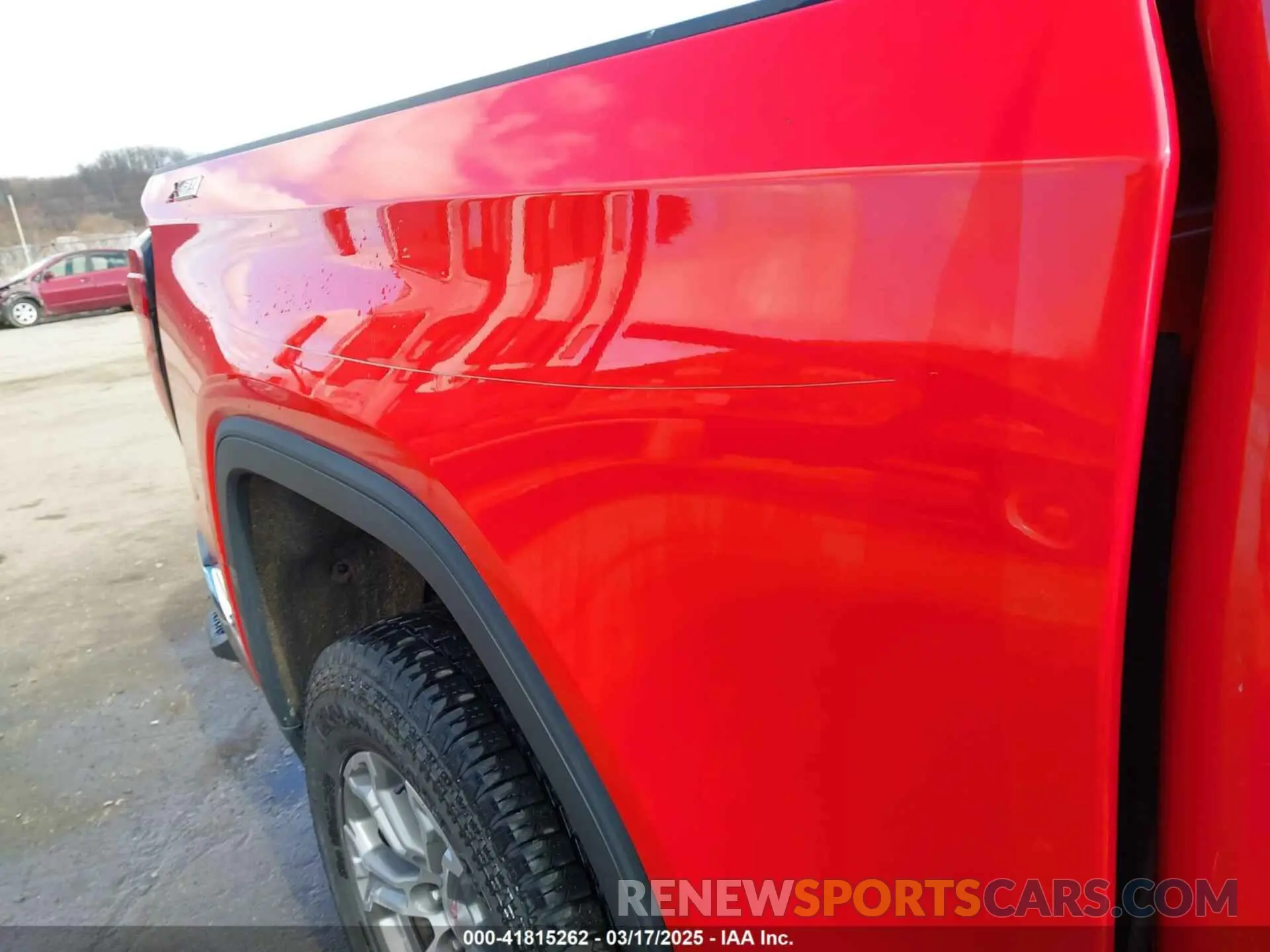 19 Photograph of a damaged car 3GTU9BET6MG268316 GMC SIERRA 1500 2021