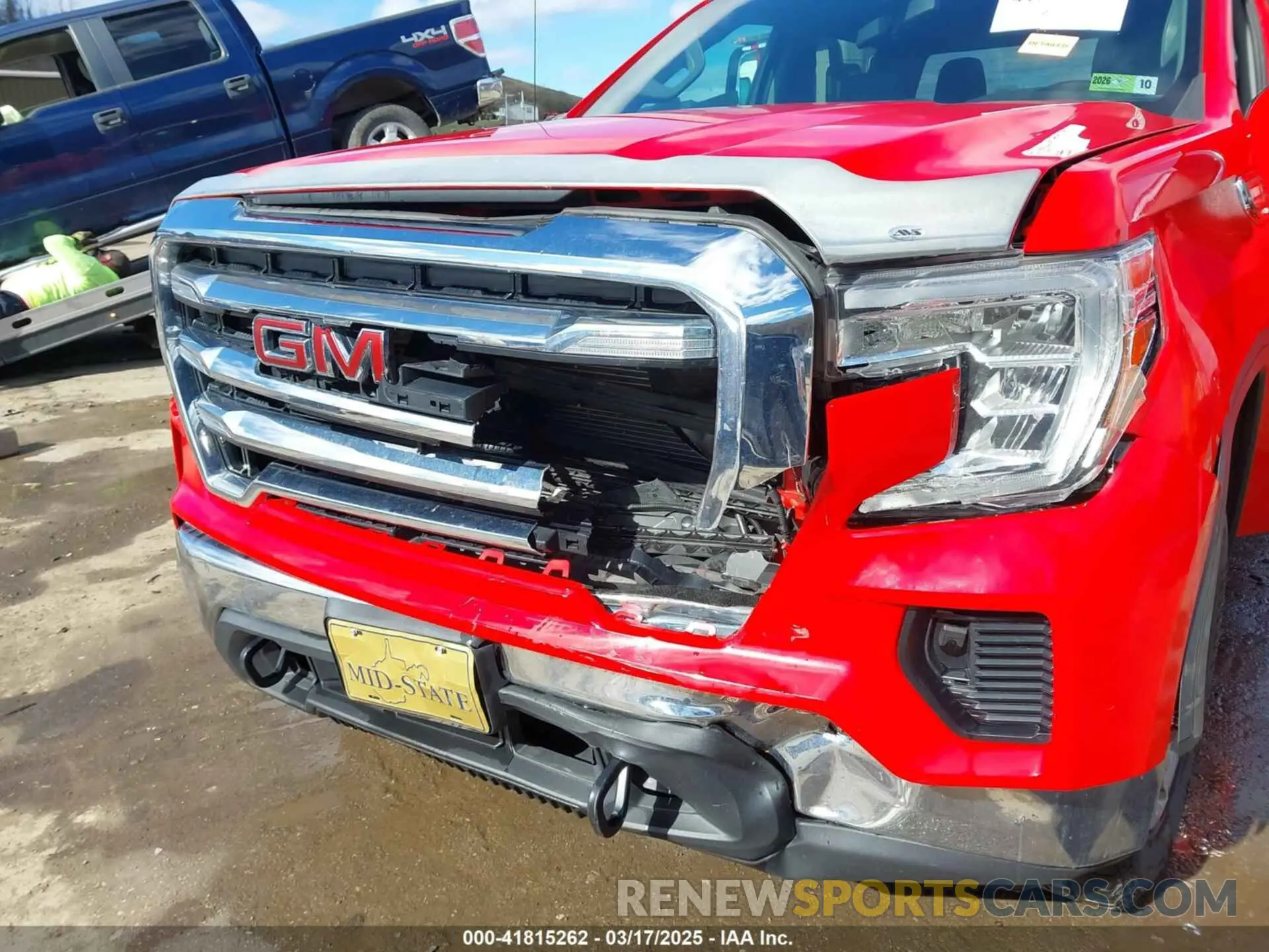 6 Photograph of a damaged car 3GTU9BET6MG268316 GMC SIERRA 1500 2021