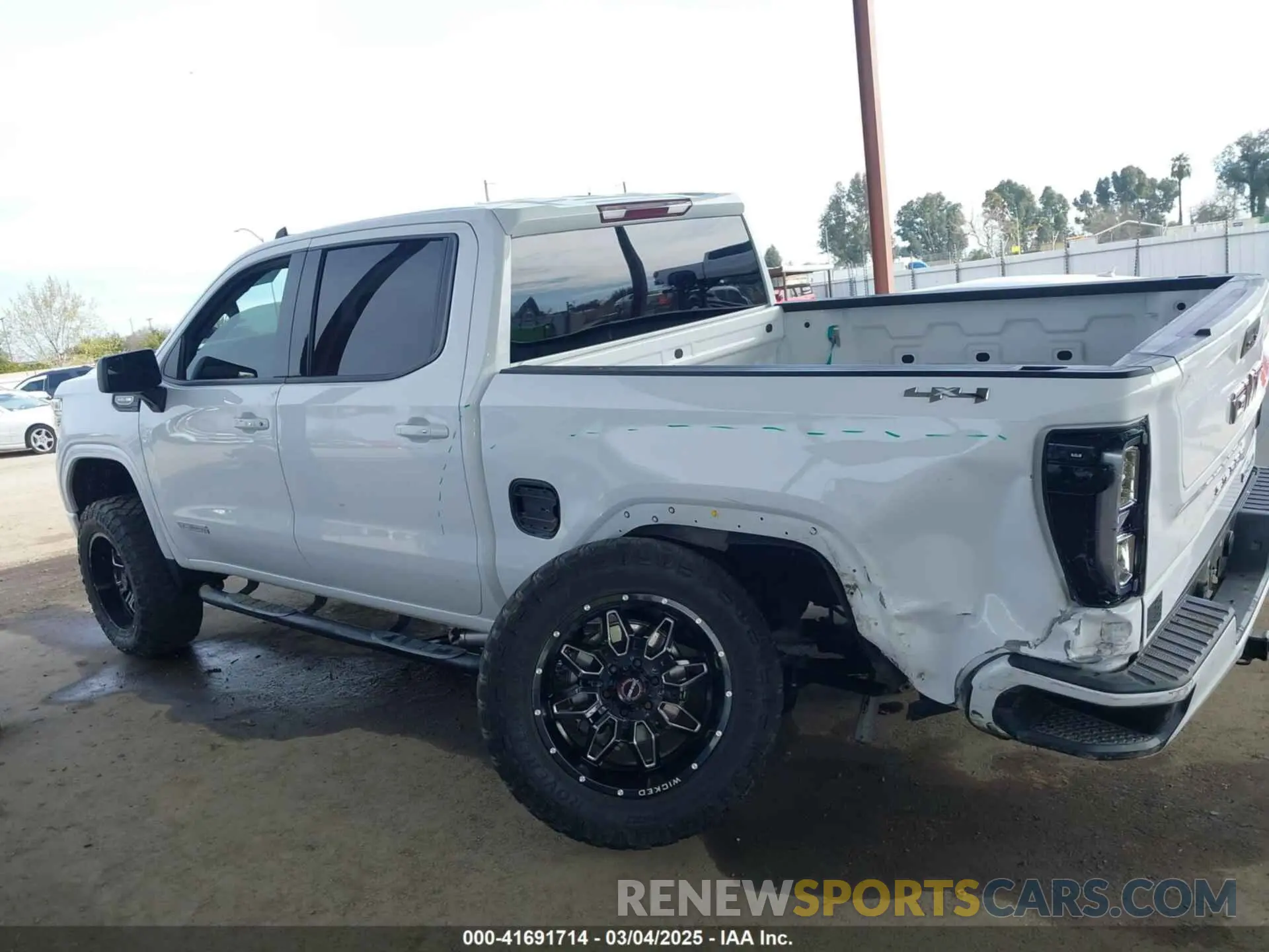 15 Photograph of a damaged car 3GTU9CED5MG236469 GMC SIERRA 1500 2021