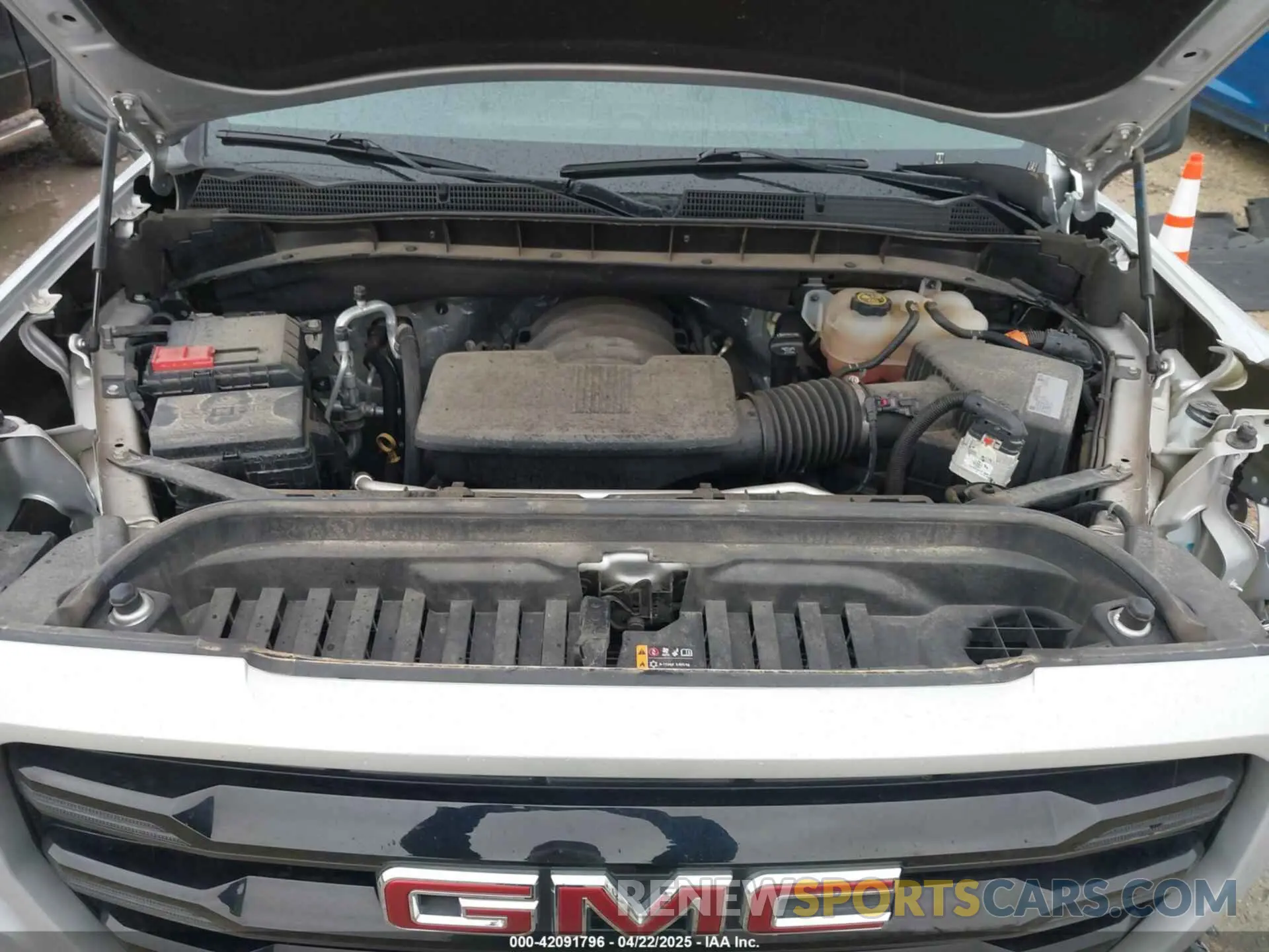 10 Photograph of a damaged car 3GTU9CED7MG229264 GMC SIERRA 1500 2021