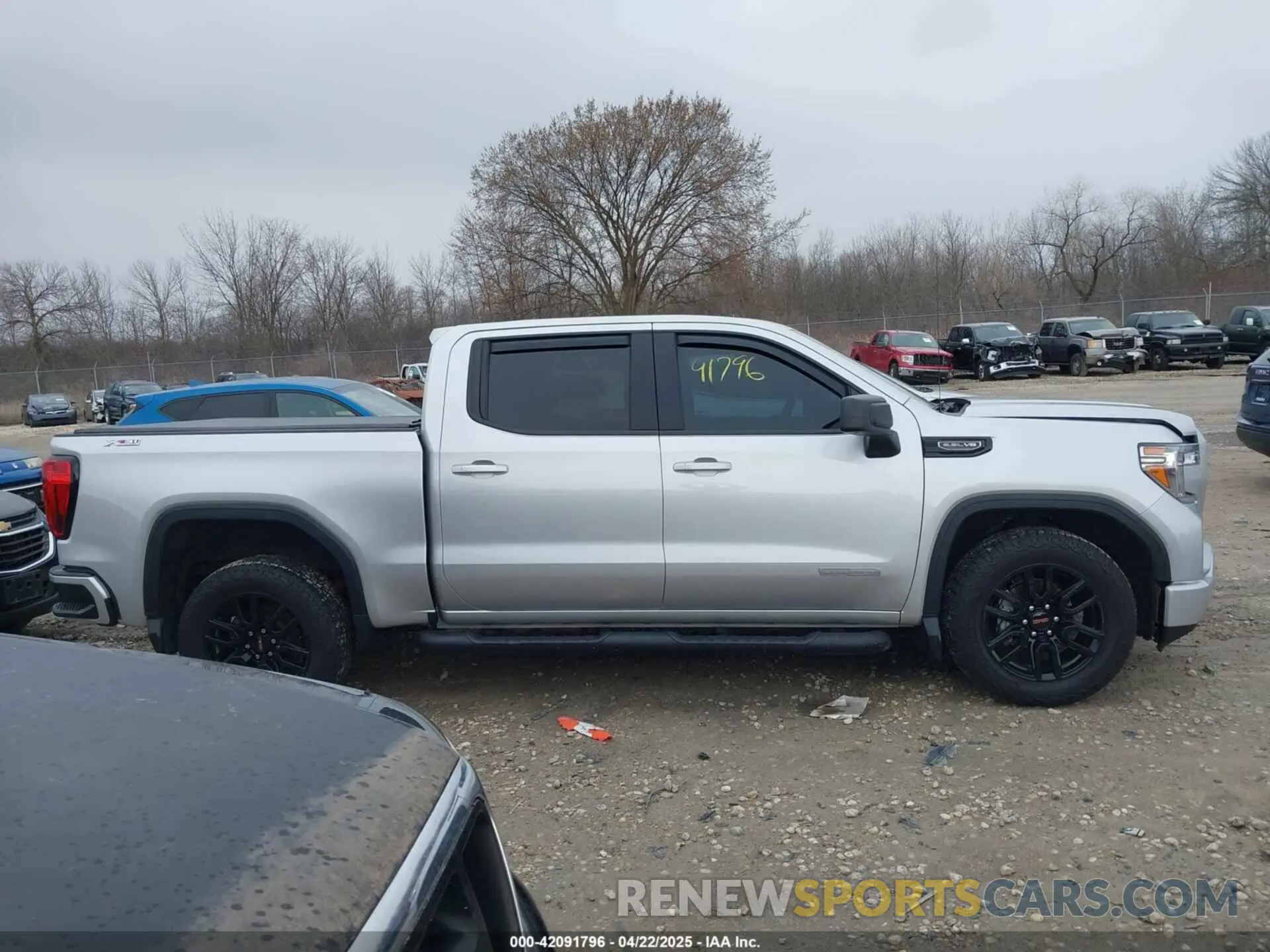 13 Photograph of a damaged car 3GTU9CED7MG229264 GMC SIERRA 1500 2021