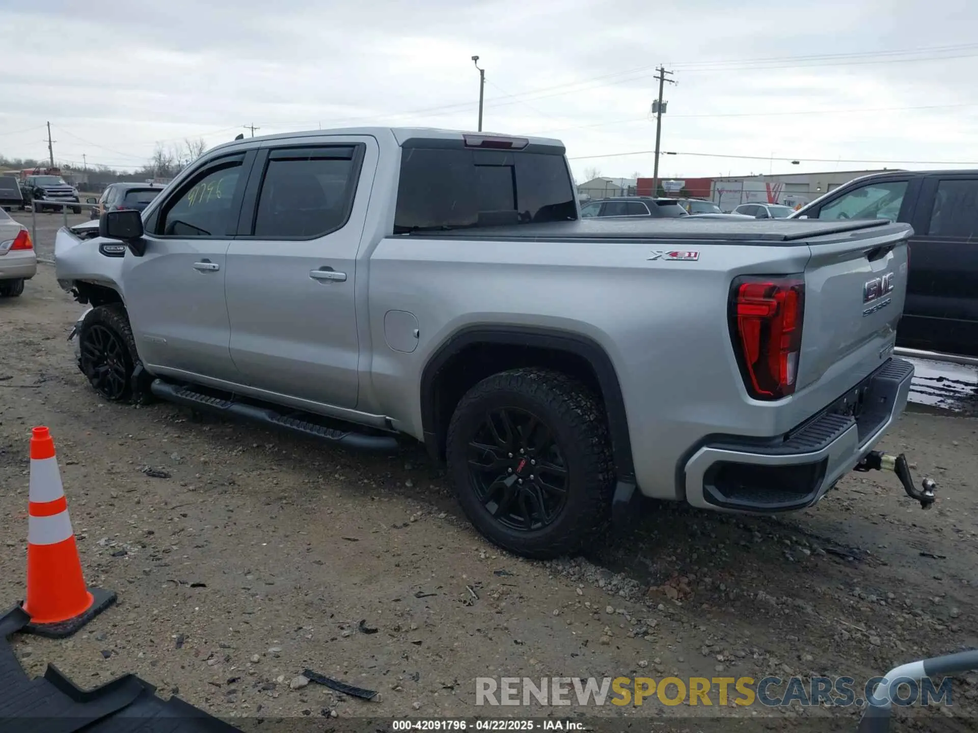 3 Photograph of a damaged car 3GTU9CED7MG229264 GMC SIERRA 1500 2021