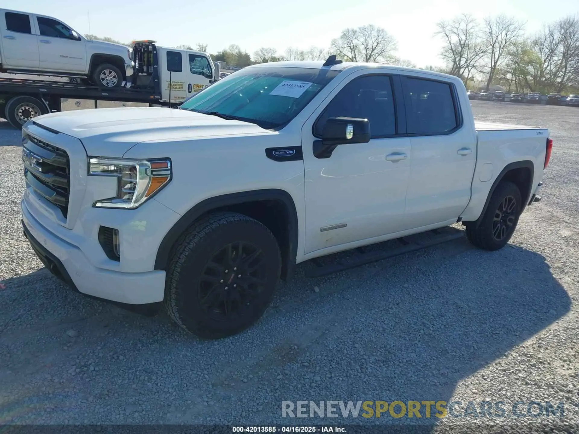 2 Photograph of a damaged car 3GTU9CED7MG289092 GMC SIERRA 1500 2021