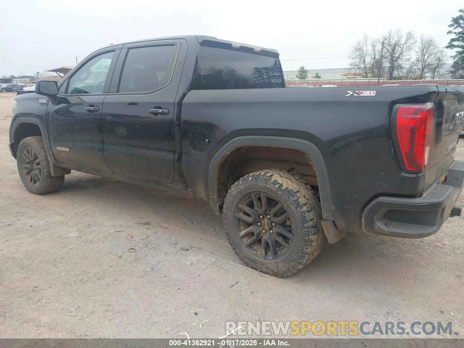 3 Photograph of a damaged car 3GTU9CED9MG368117 GMC SIERRA 1500 2021
