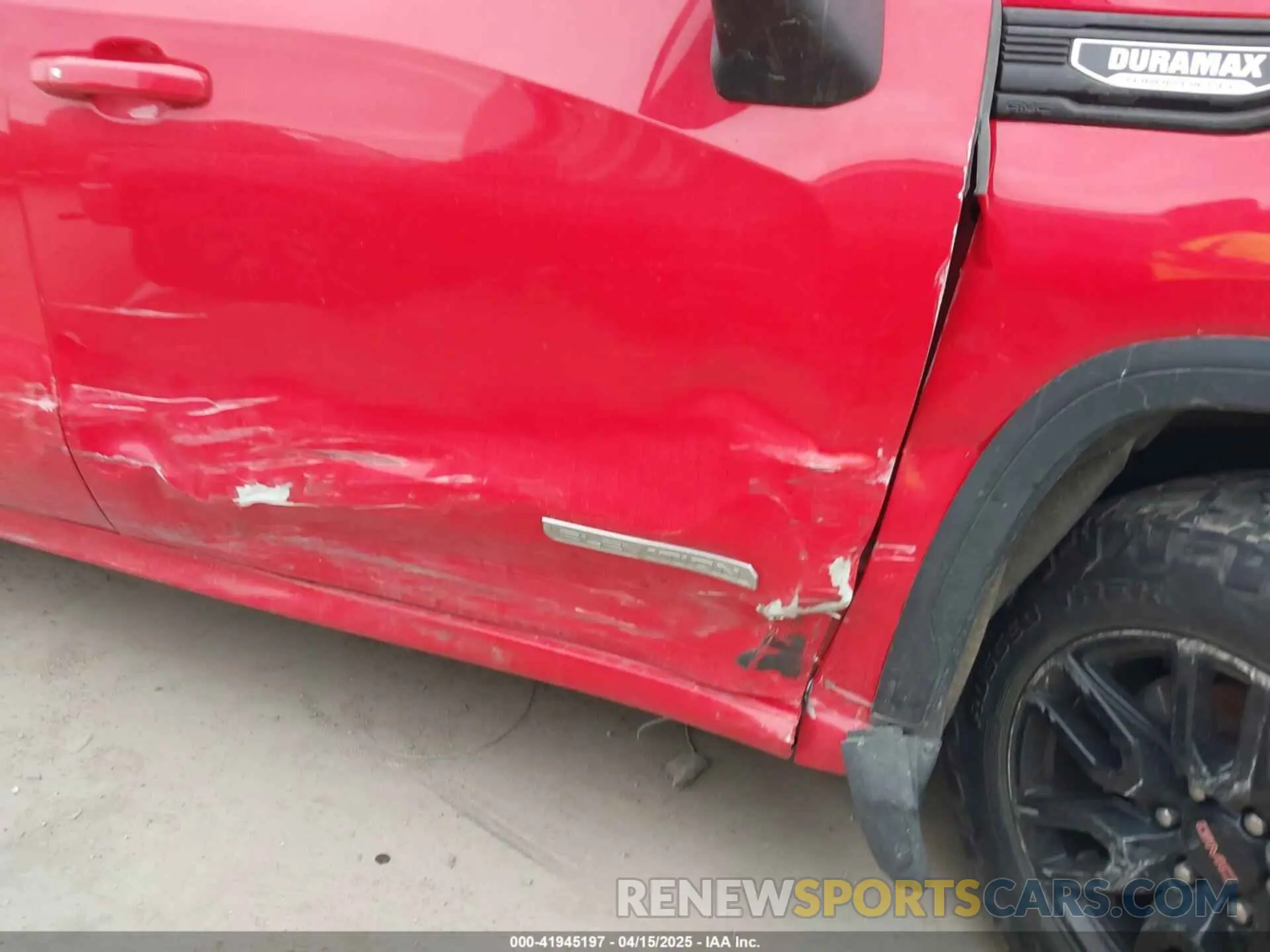 6 Photograph of a damaged car 3GTU9CET6MG276776 GMC SIERRA 1500 2021
