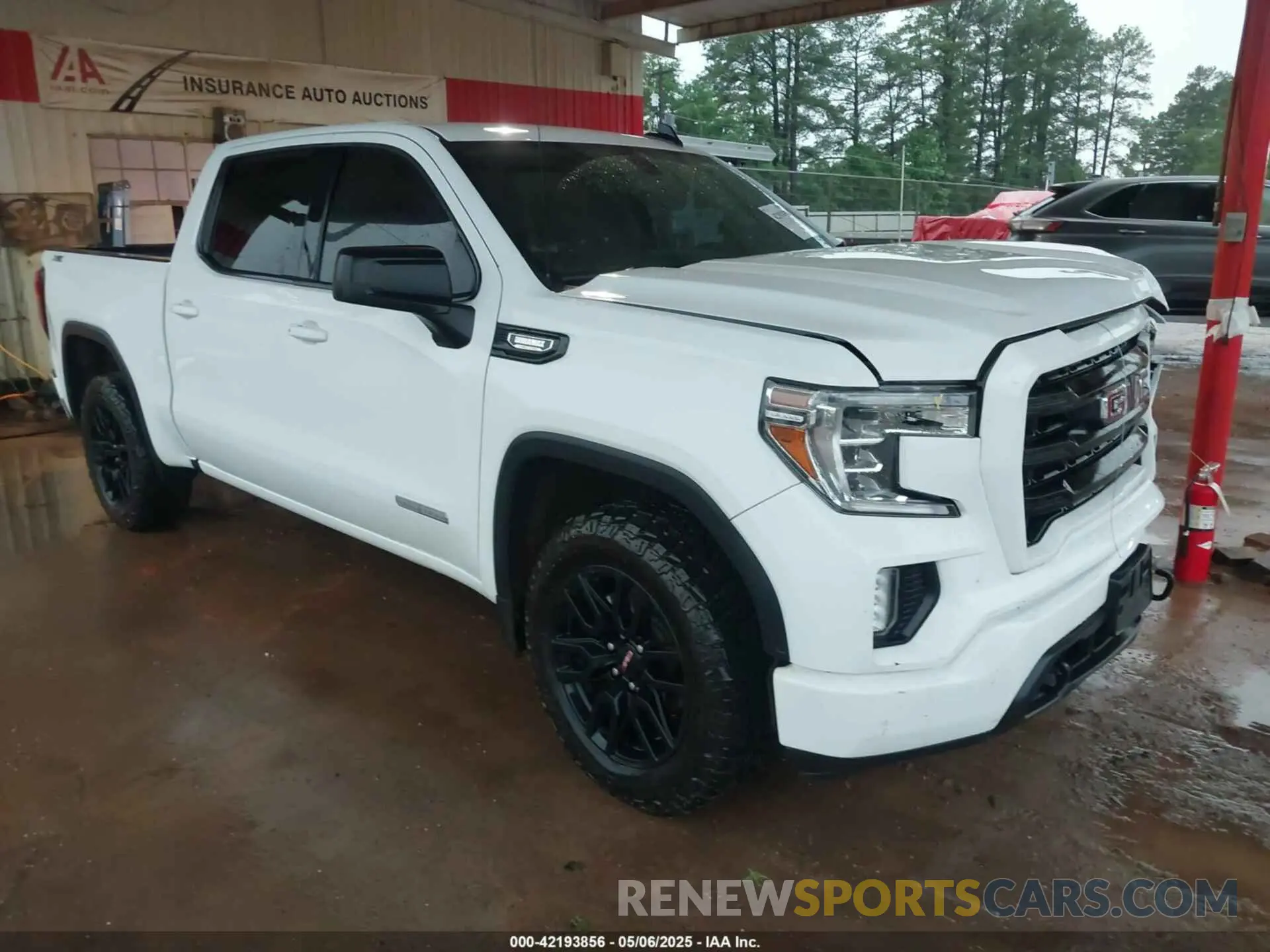 1 Photograph of a damaged car 3GTU9CET6MG435764 GMC SIERRA 1500 2021