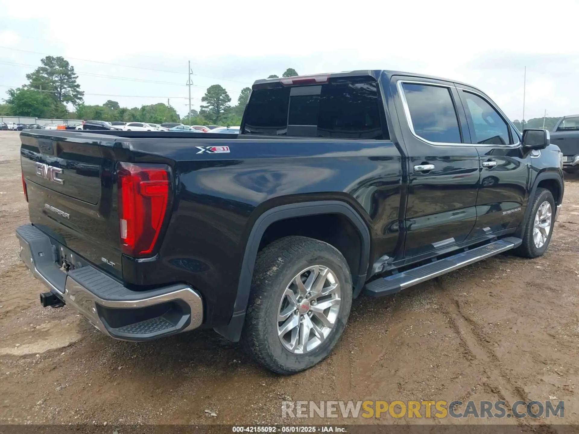 4 Photograph of a damaged car 3GTU9DED1MG207251 GMC SIERRA 1500 2021