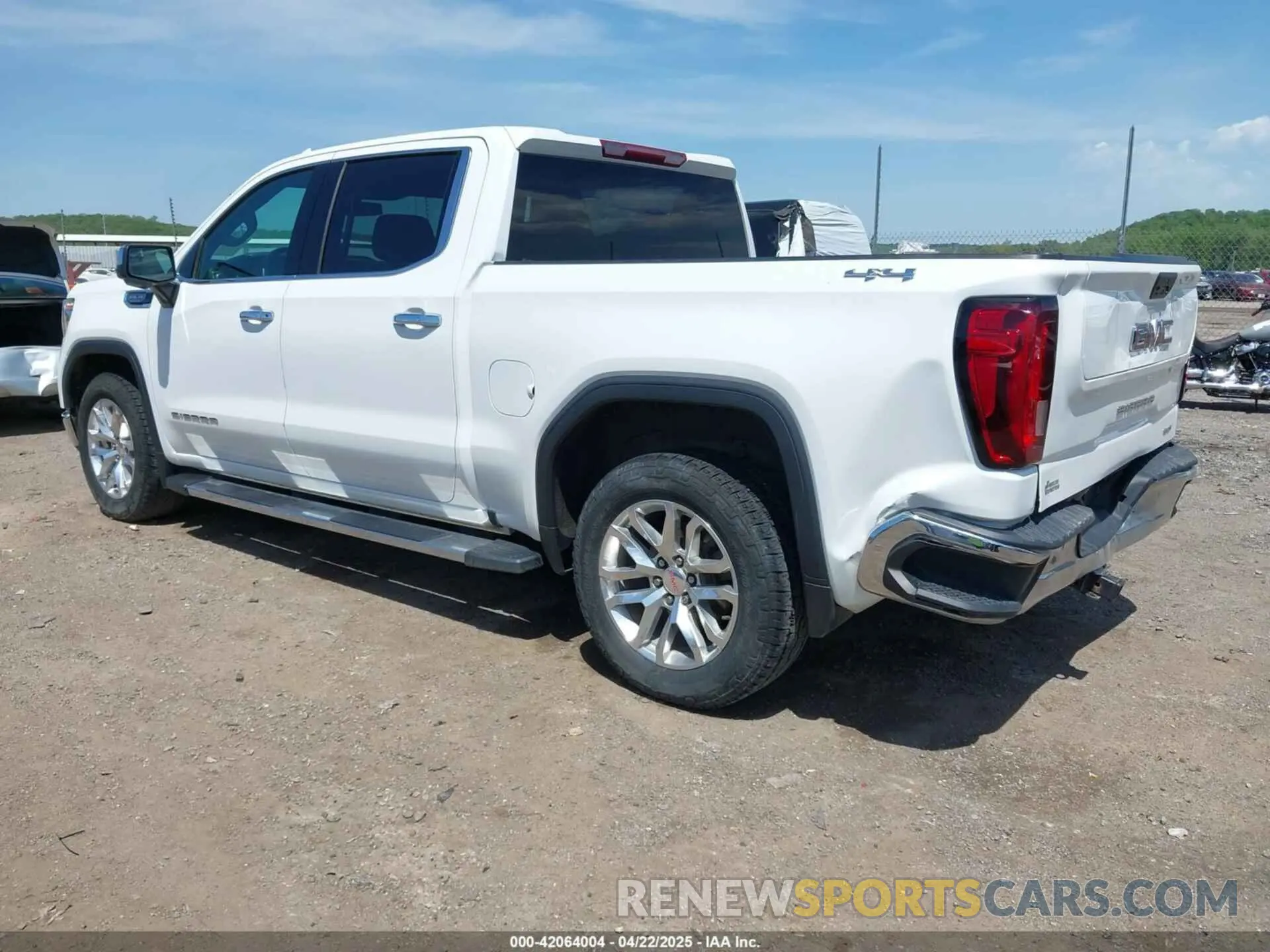 3 Photograph of a damaged car 3GTU9DED2MG461700 GMC SIERRA 1500 2021