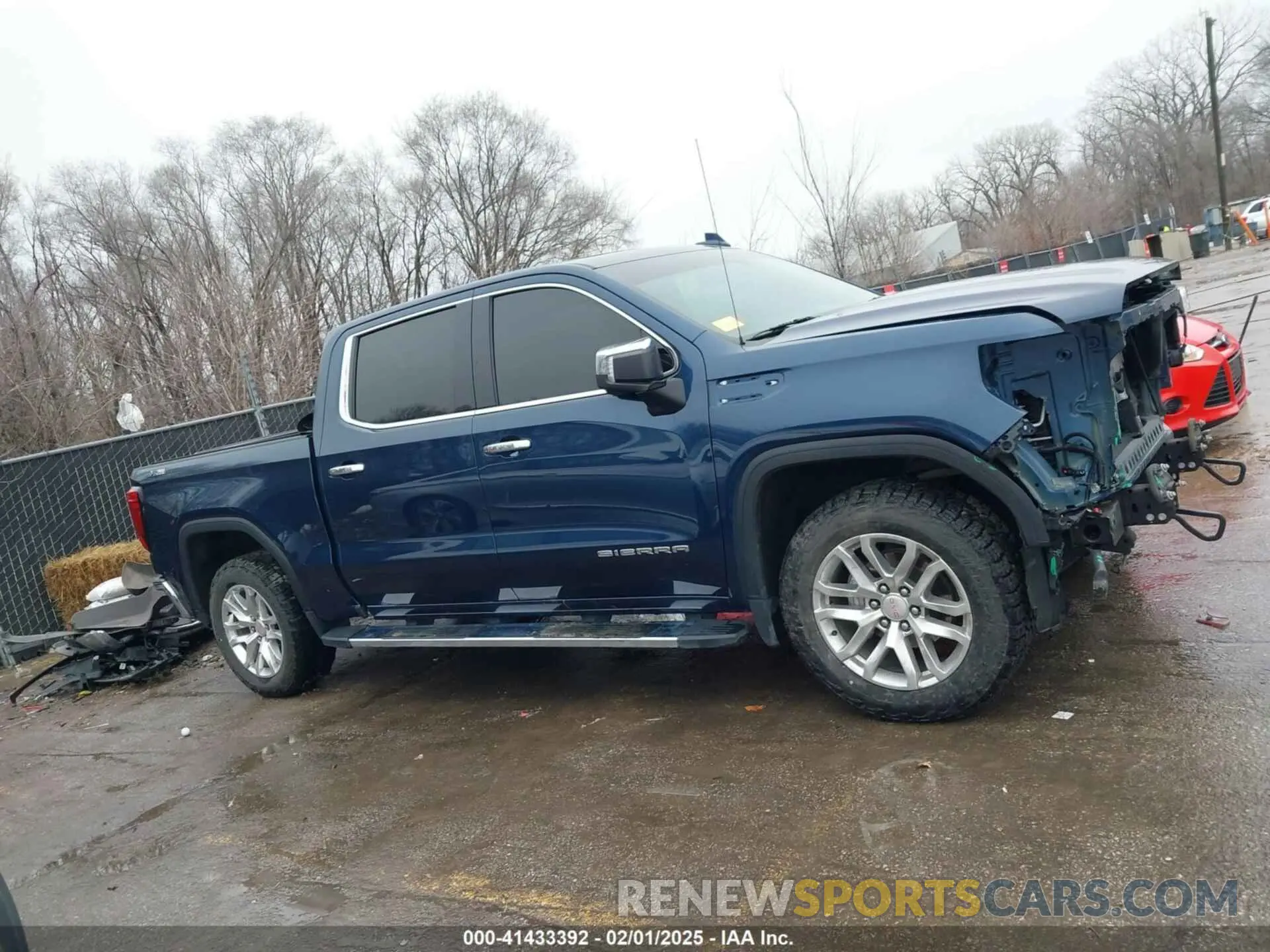 14 Photograph of a damaged car 3GTU9DEL0MG262362 GMC SIERRA 1500 2021