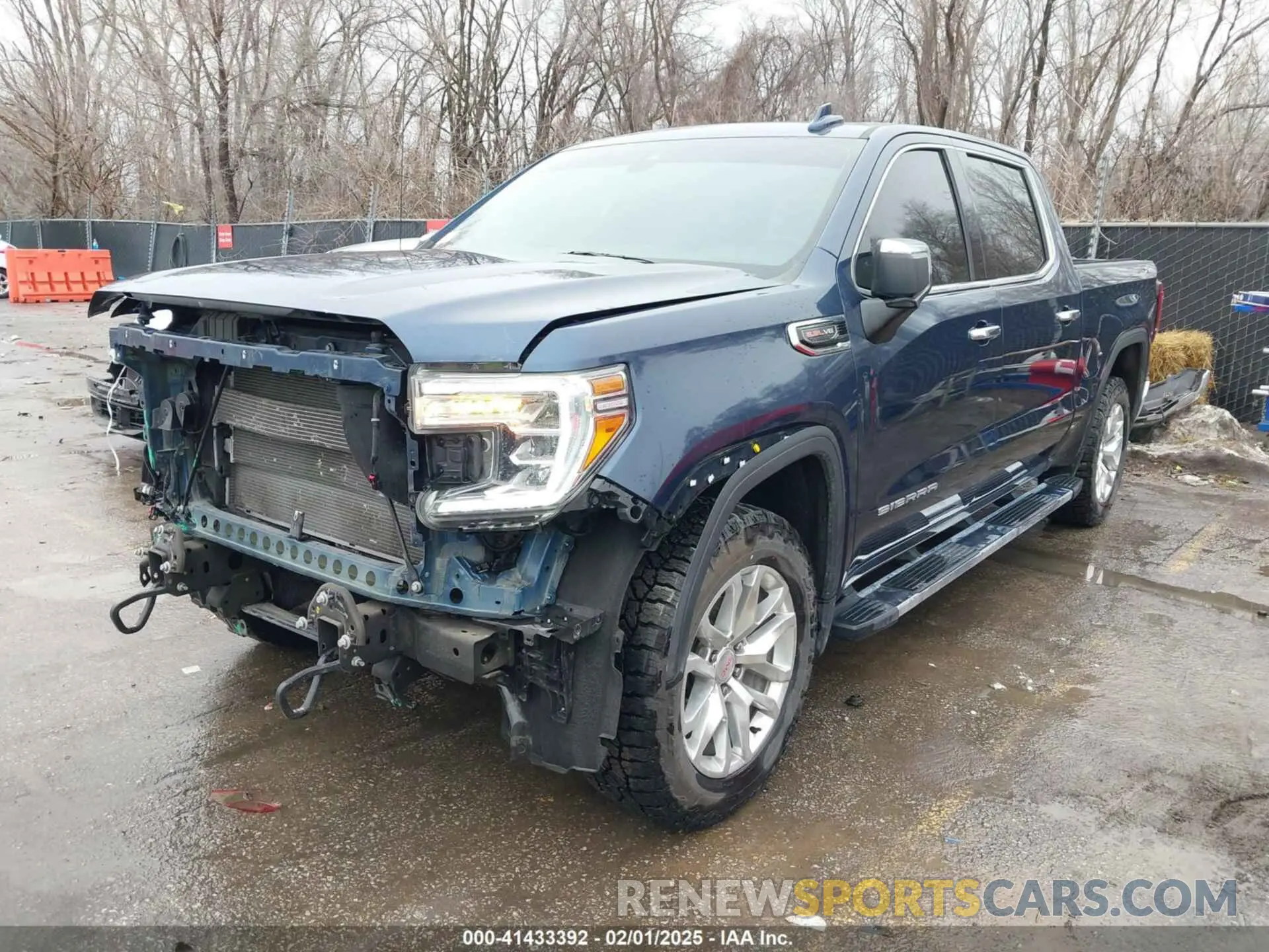 2 Photograph of a damaged car 3GTU9DEL0MG262362 GMC SIERRA 1500 2021