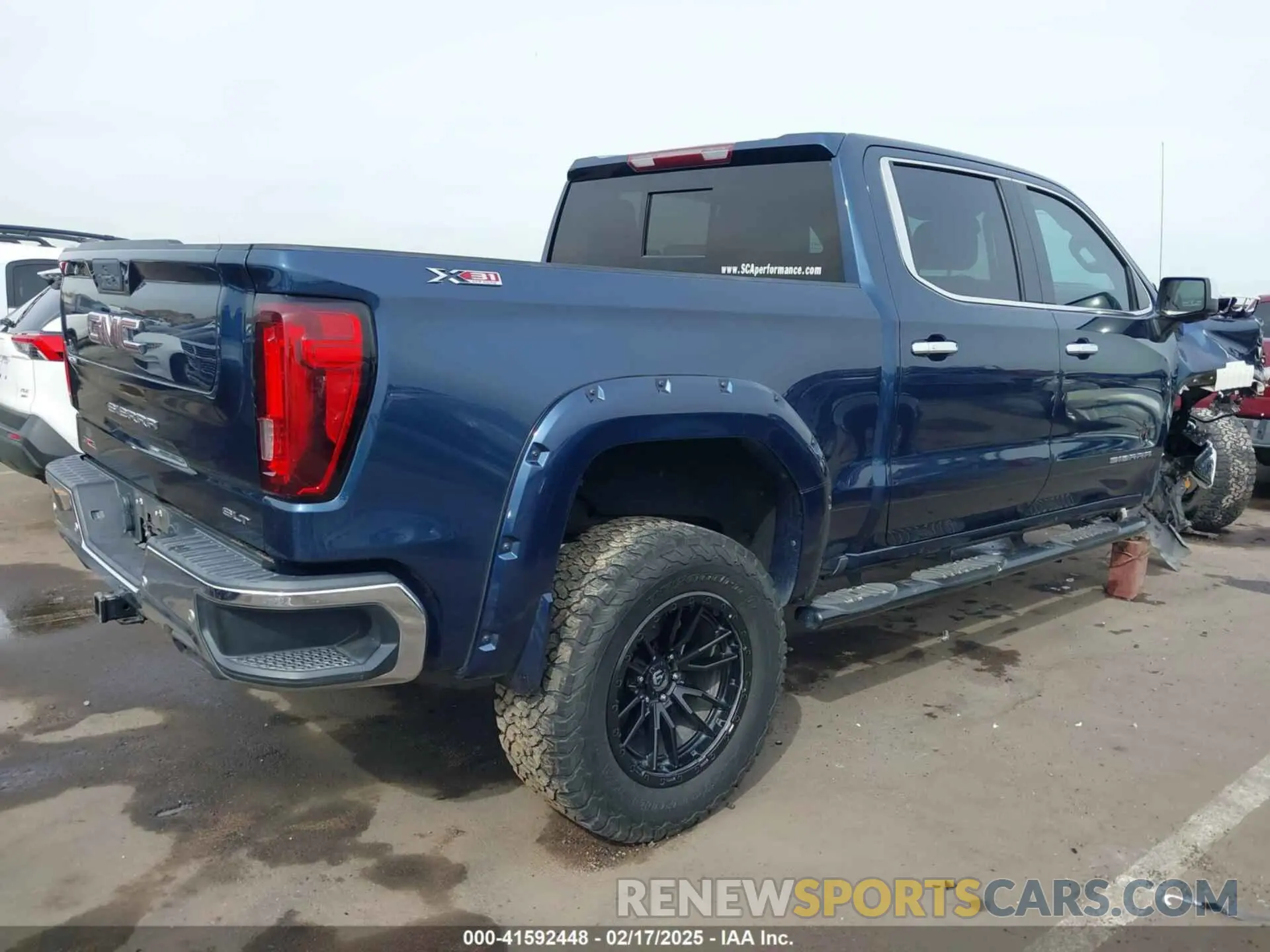 4 Photograph of a damaged car 3GTU9DET3MG159033 GMC SIERRA 1500 2021