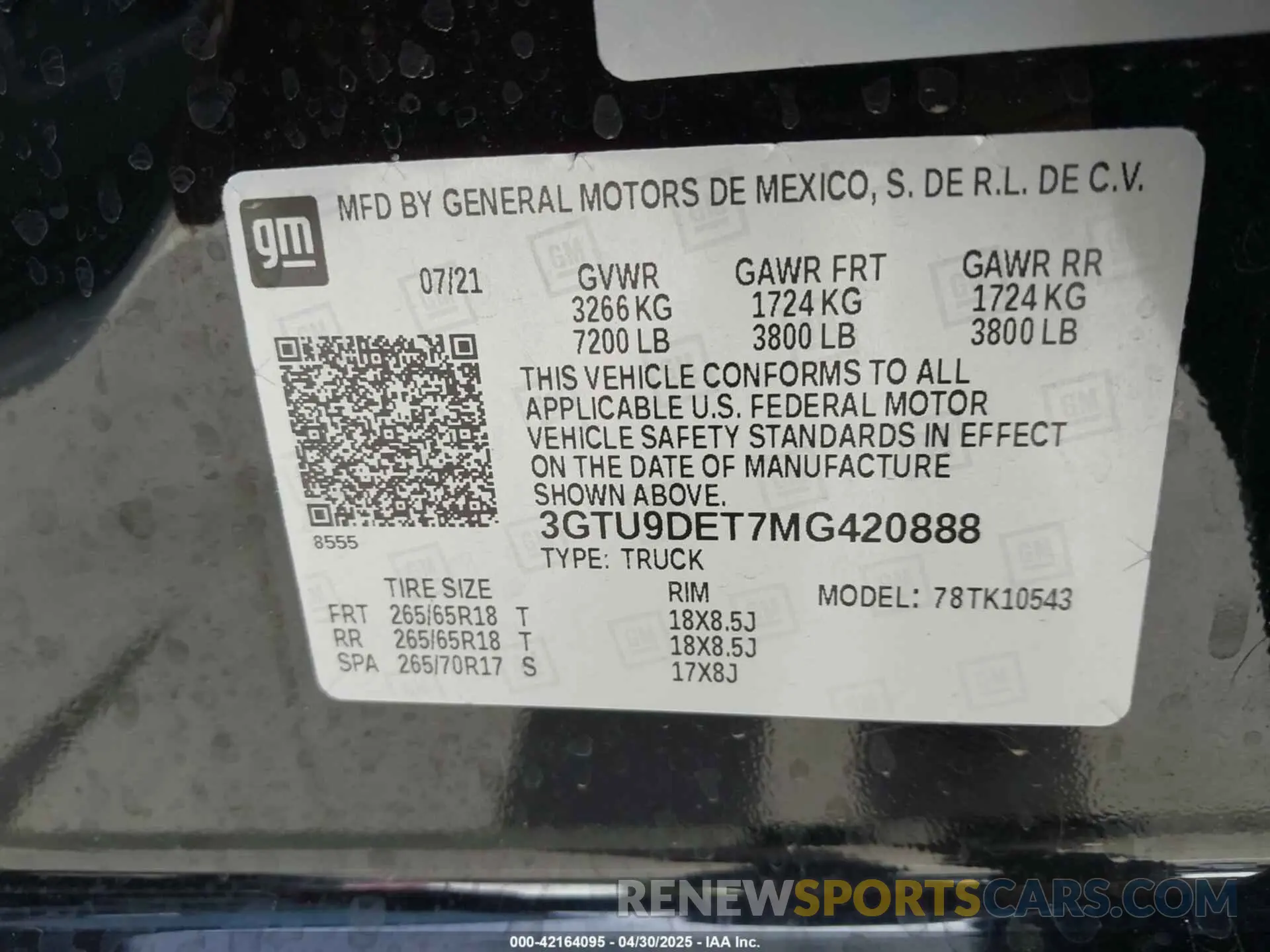 9 Photograph of a damaged car 3GTU9DET7MG420888 GMC SIERRA 1500 2021