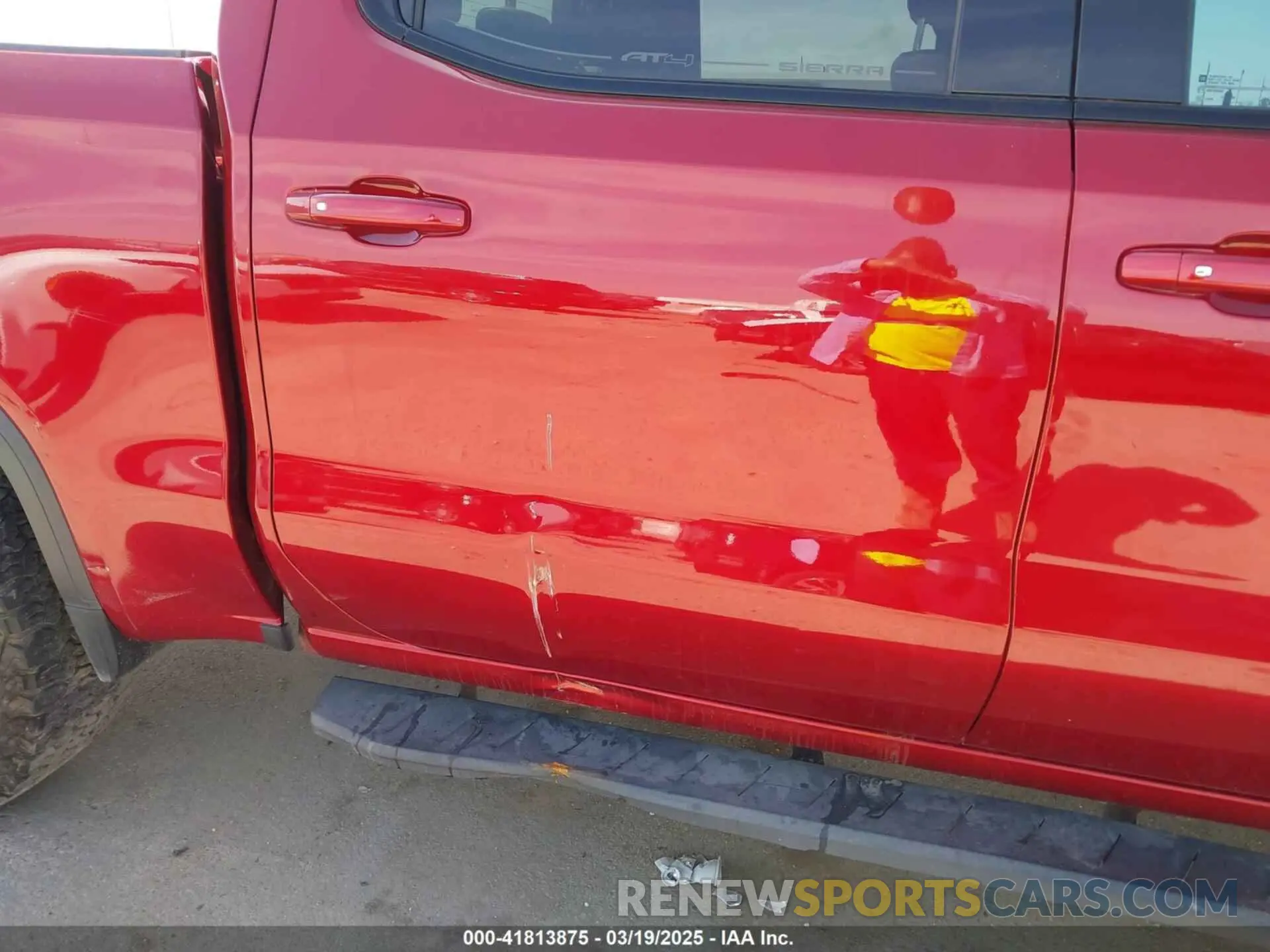 6 Photograph of a damaged car 3GTU9EET2MG311910 GMC SIERRA 1500 2021