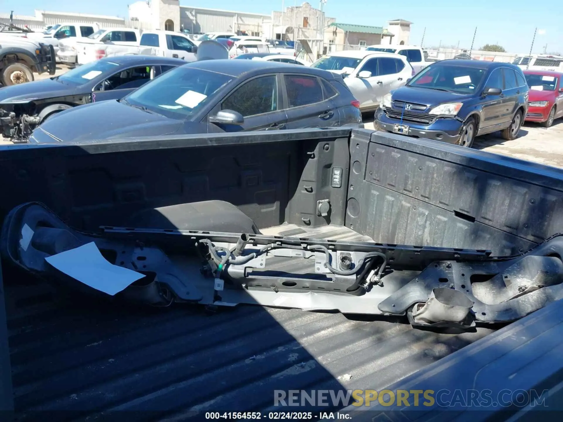 12 Photograph of a damaged car 3GTU9EET9MG410661 GMC SIERRA 1500 2021