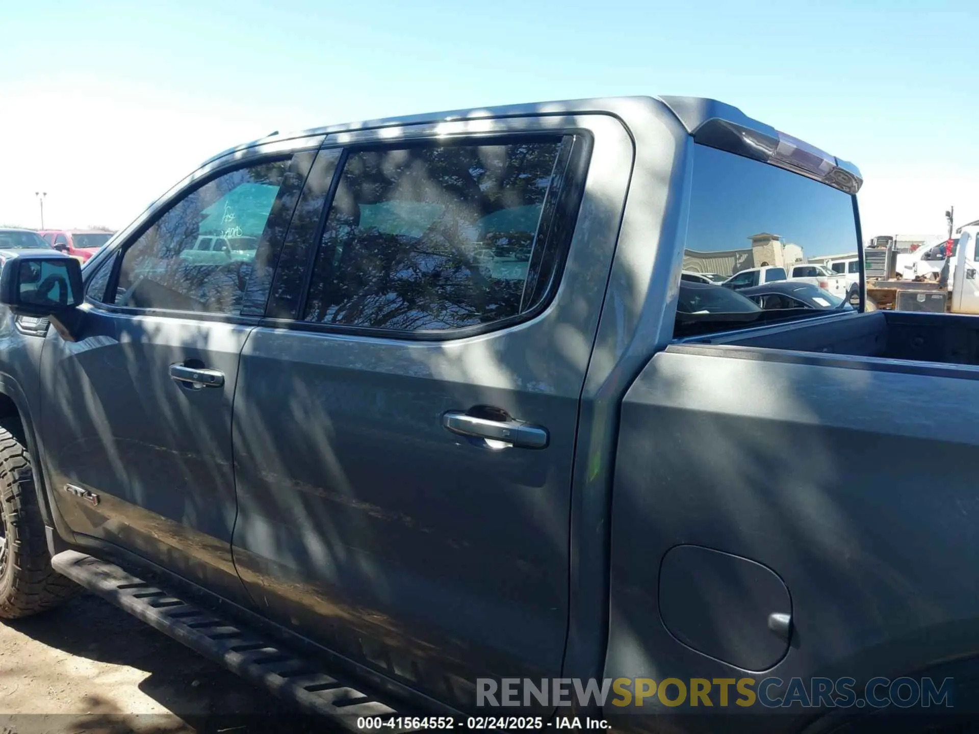 15 Photograph of a damaged car 3GTU9EET9MG410661 GMC SIERRA 1500 2021