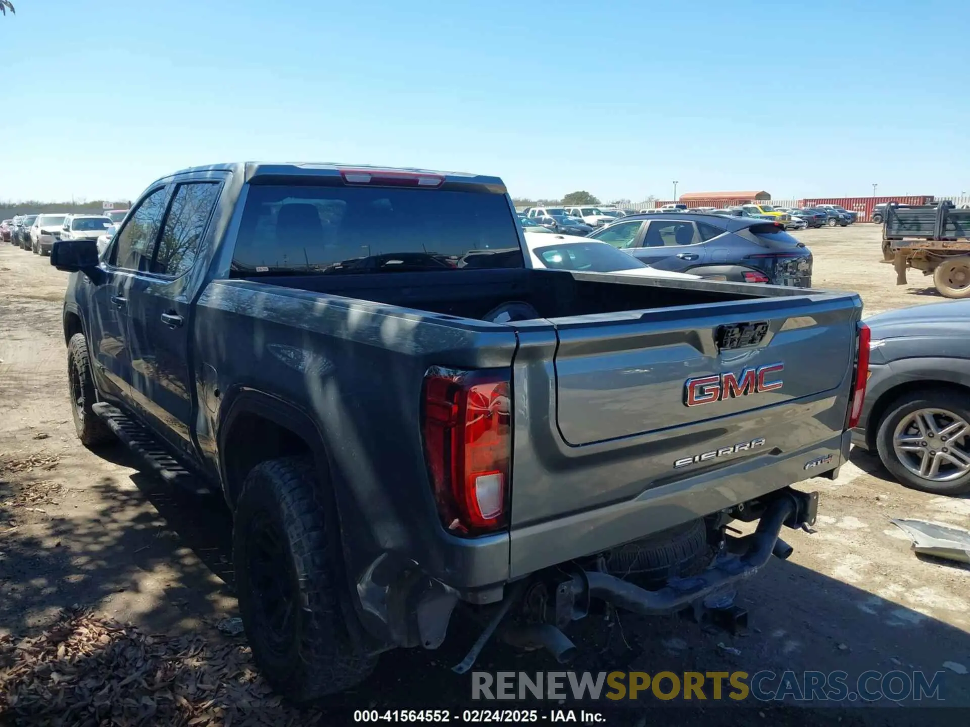 3 Photograph of a damaged car 3GTU9EET9MG410661 GMC SIERRA 1500 2021