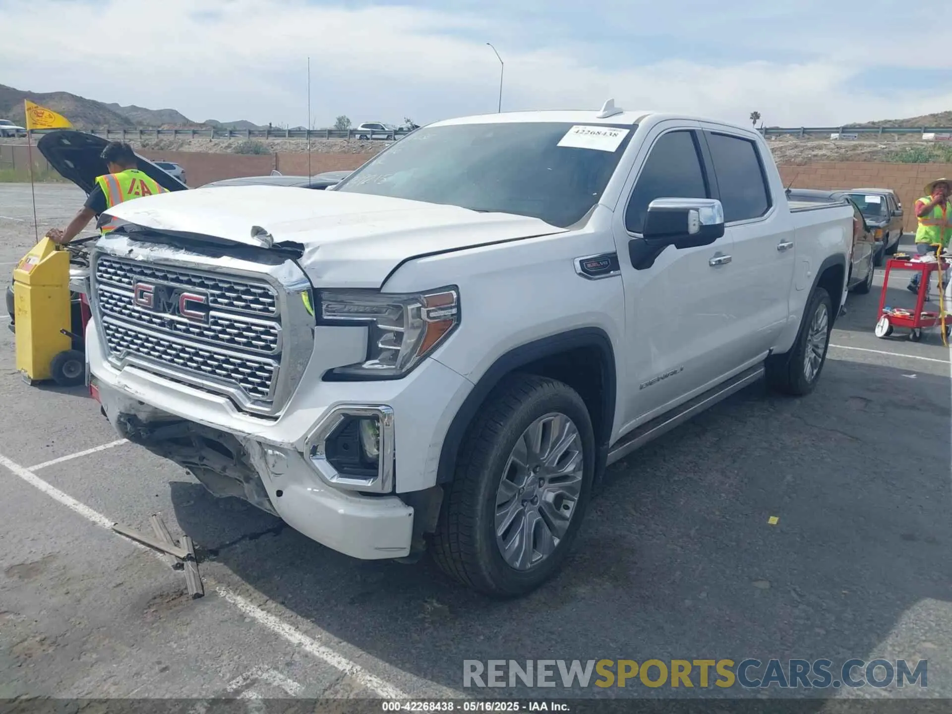 2 Photograph of a damaged car 3GTU9FEL1MG349215 GMC SIERRA 1500 2021