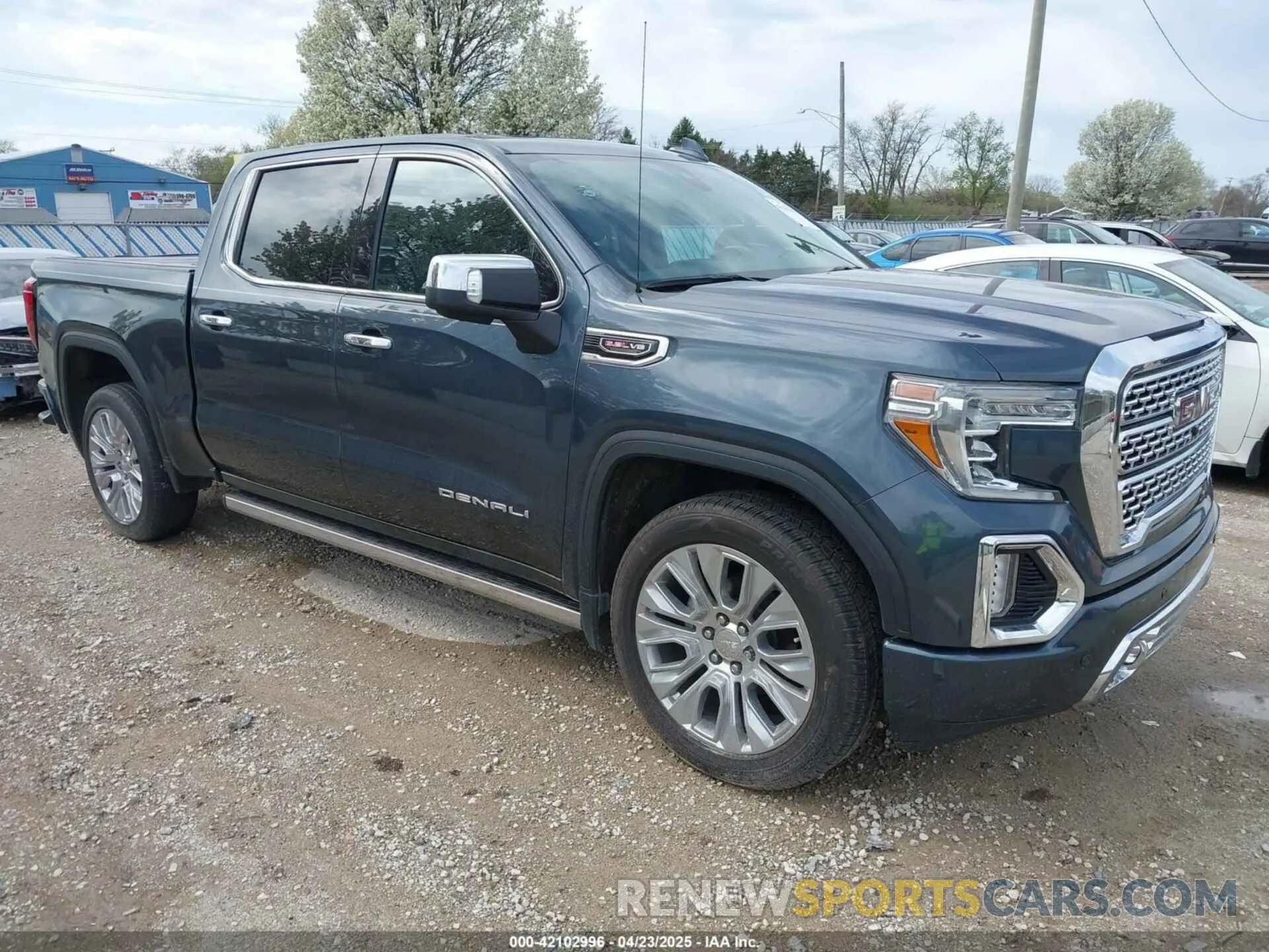 1 Photograph of a damaged car 3GTU9FEL6MG186027 GMC SIERRA 1500 2021