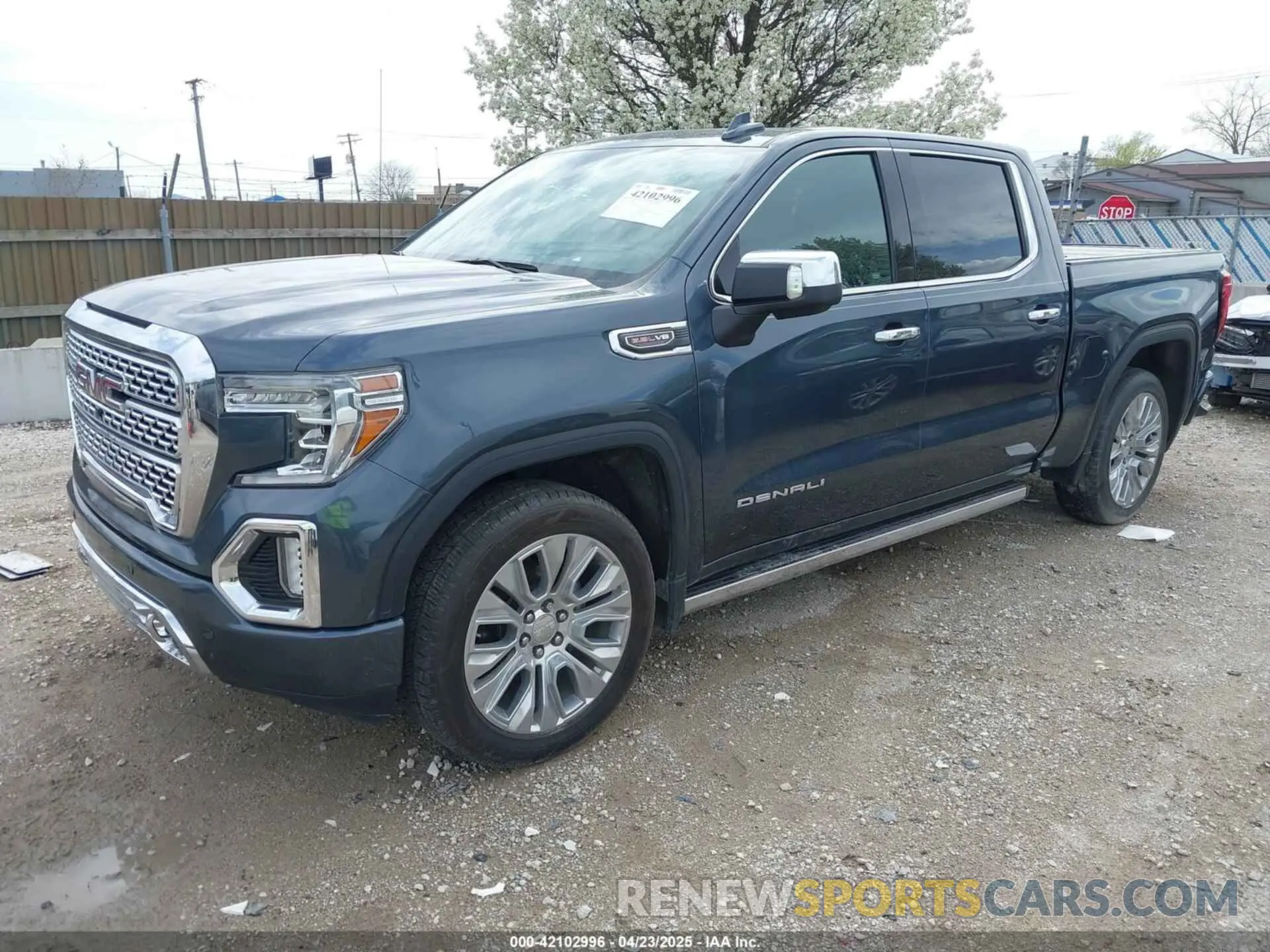2 Photograph of a damaged car 3GTU9FEL6MG186027 GMC SIERRA 1500 2021