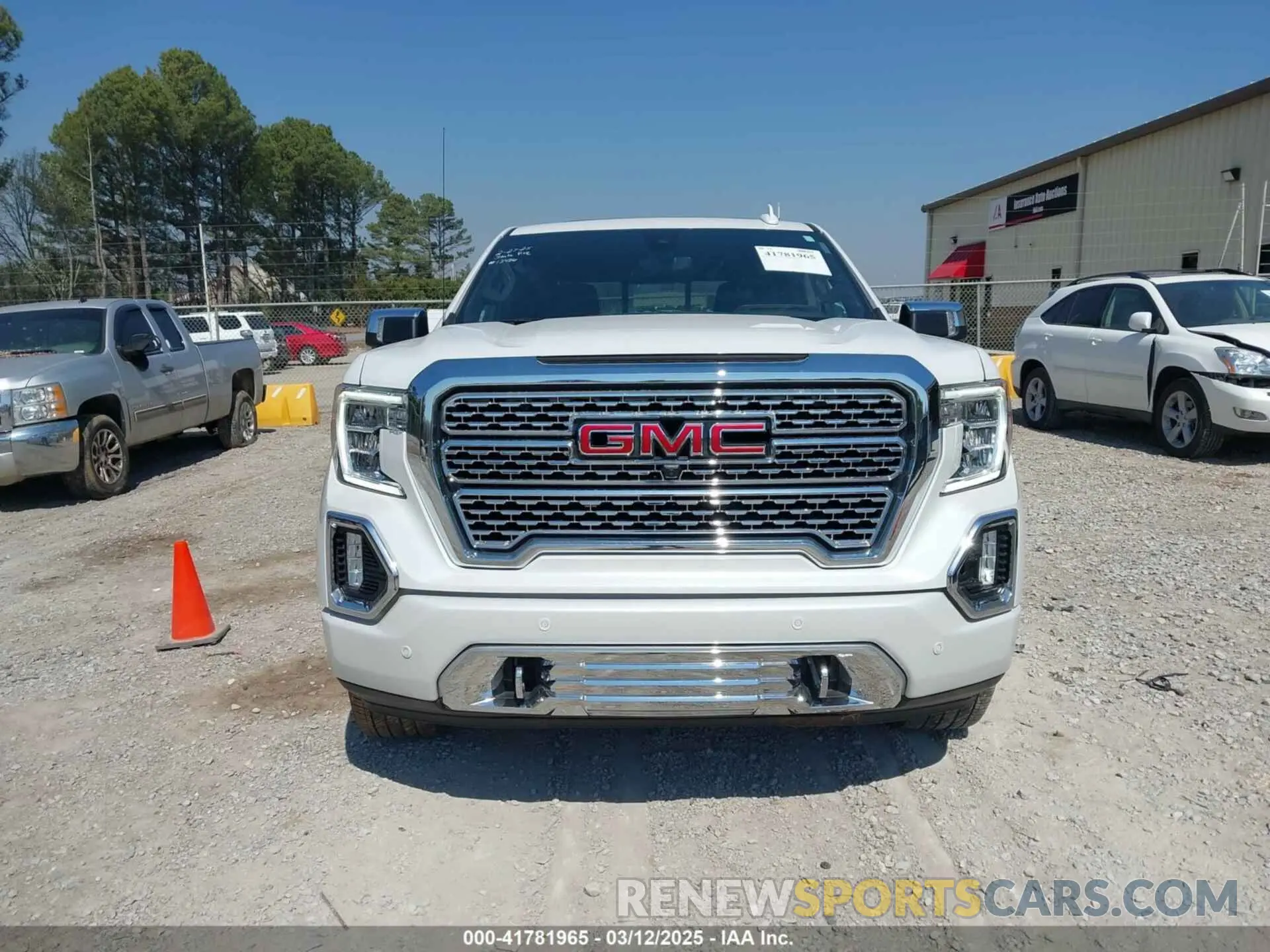 12 Photograph of a damaged car 3GTU9FEL6MG344432 GMC SIERRA 1500 2021