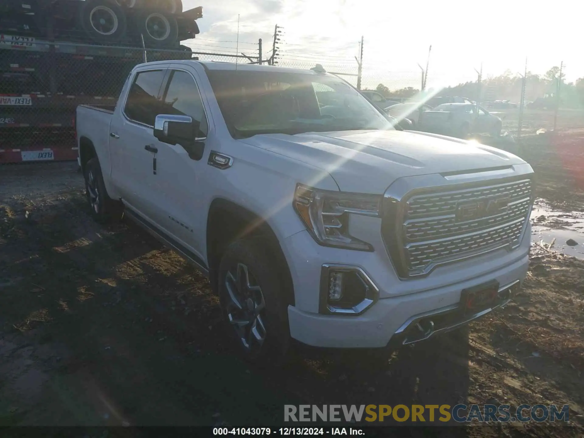 1 Photograph of a damaged car 3GTU9FET7MG349011 GMC SIERRA 1500 2021